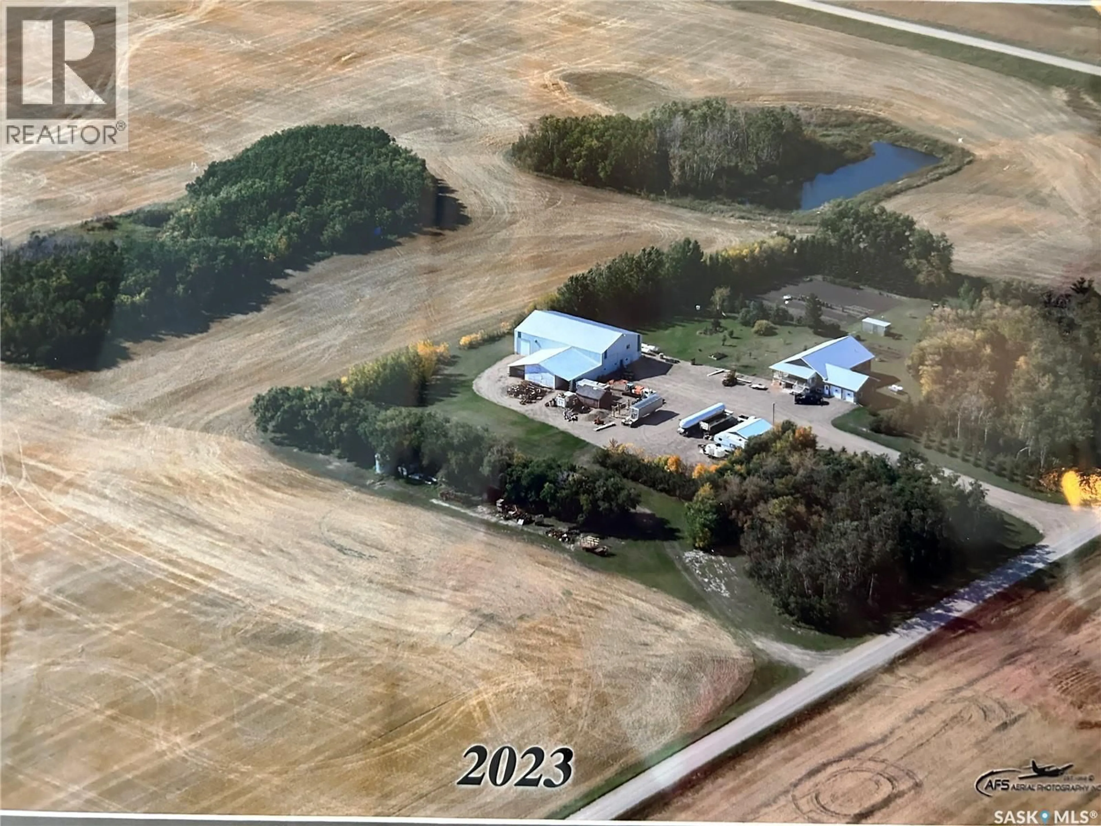 A pic from outside/outdoor area/front of a property/back of a property/a pic from drone, building for WARD ACREAGE, Leroy Rm No. 339 Saskatchewan S0K2P0