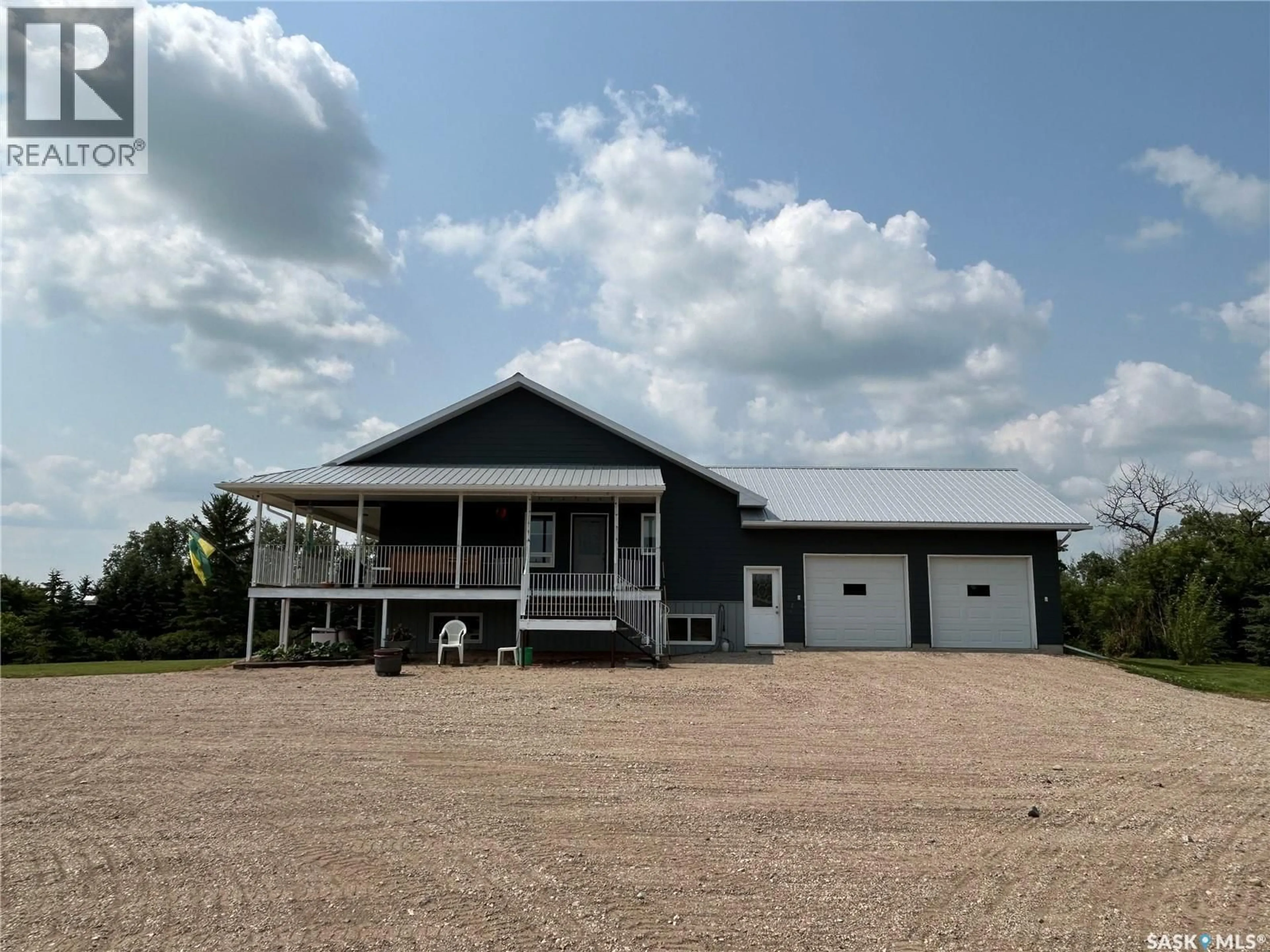 A pic from outside/outdoor area/front of a property/back of a property/a pic from drone, building for WARD ACREAGE, Leroy Rm No. 339 Saskatchewan S0K2P0