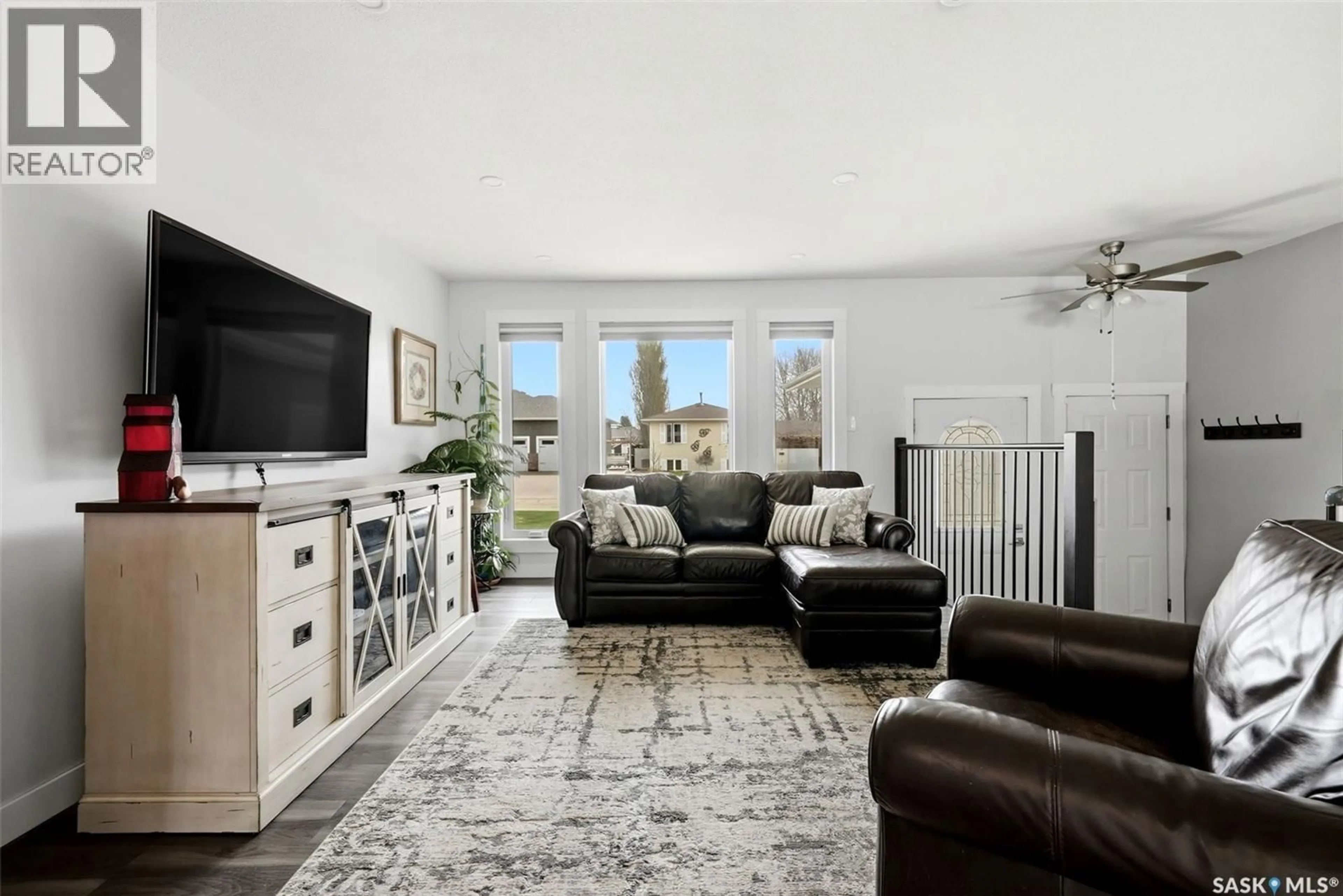 Living room with furniture, unknown for 1001 DEWDNEY STREET, Indian Head Saskatchewan S0G2K0