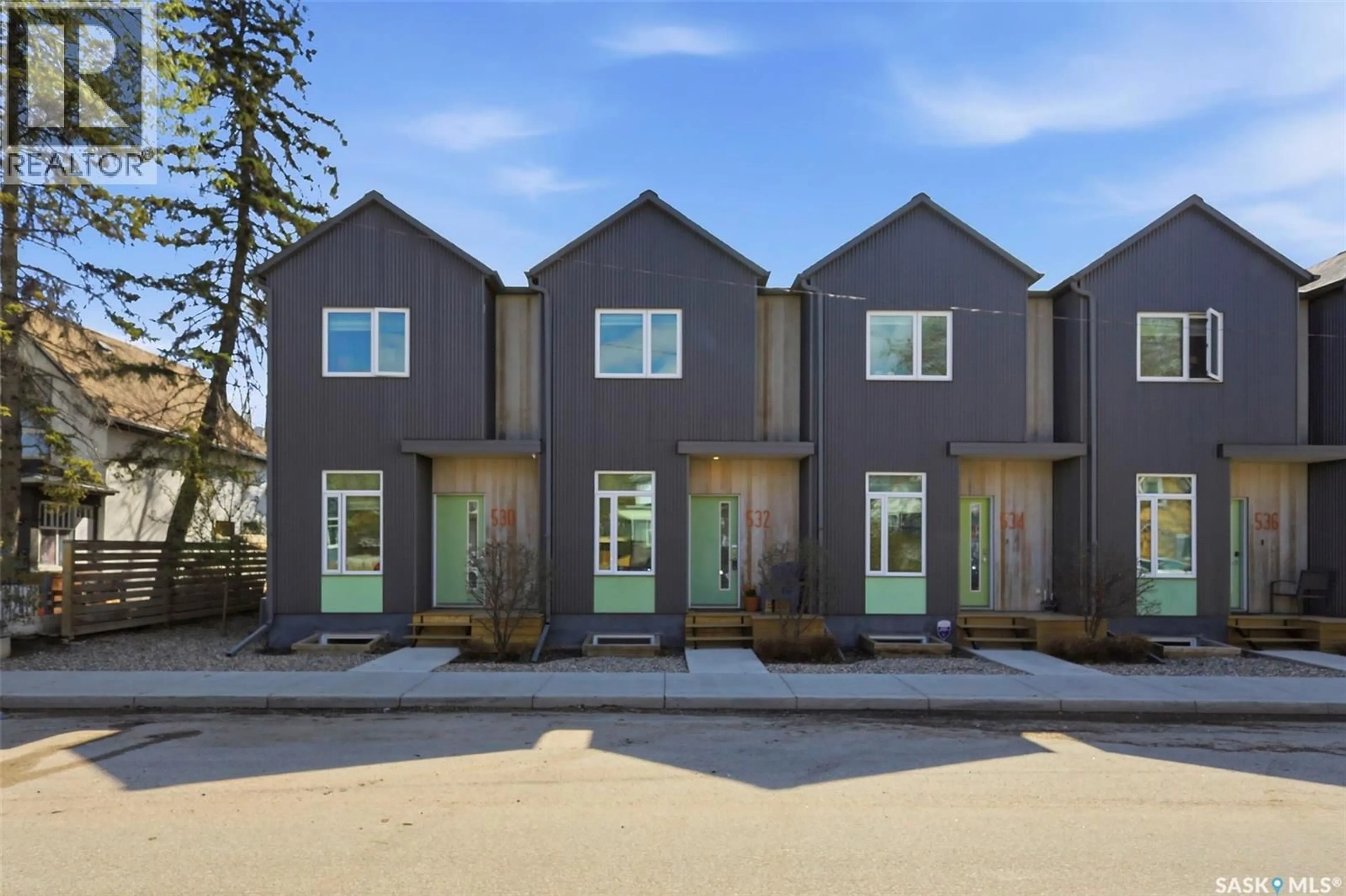 Unknown for 532 F AVENUE, Saskatoon Saskatchewan S7M5X9
