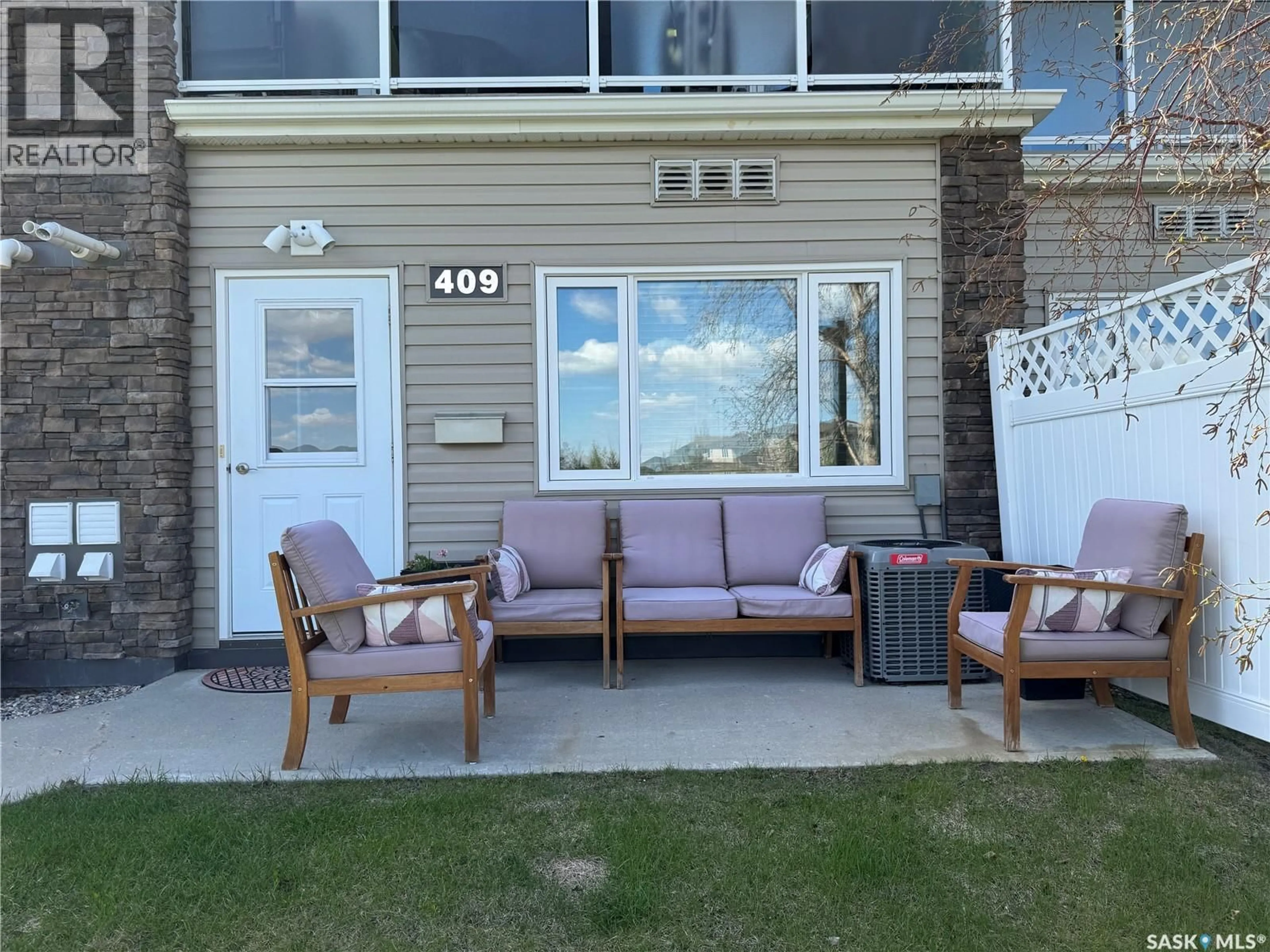 Patio, unknown for 409 - 1022 HAMPTON CIRCLE, Saskatoon Saskatchewan S7R0K3