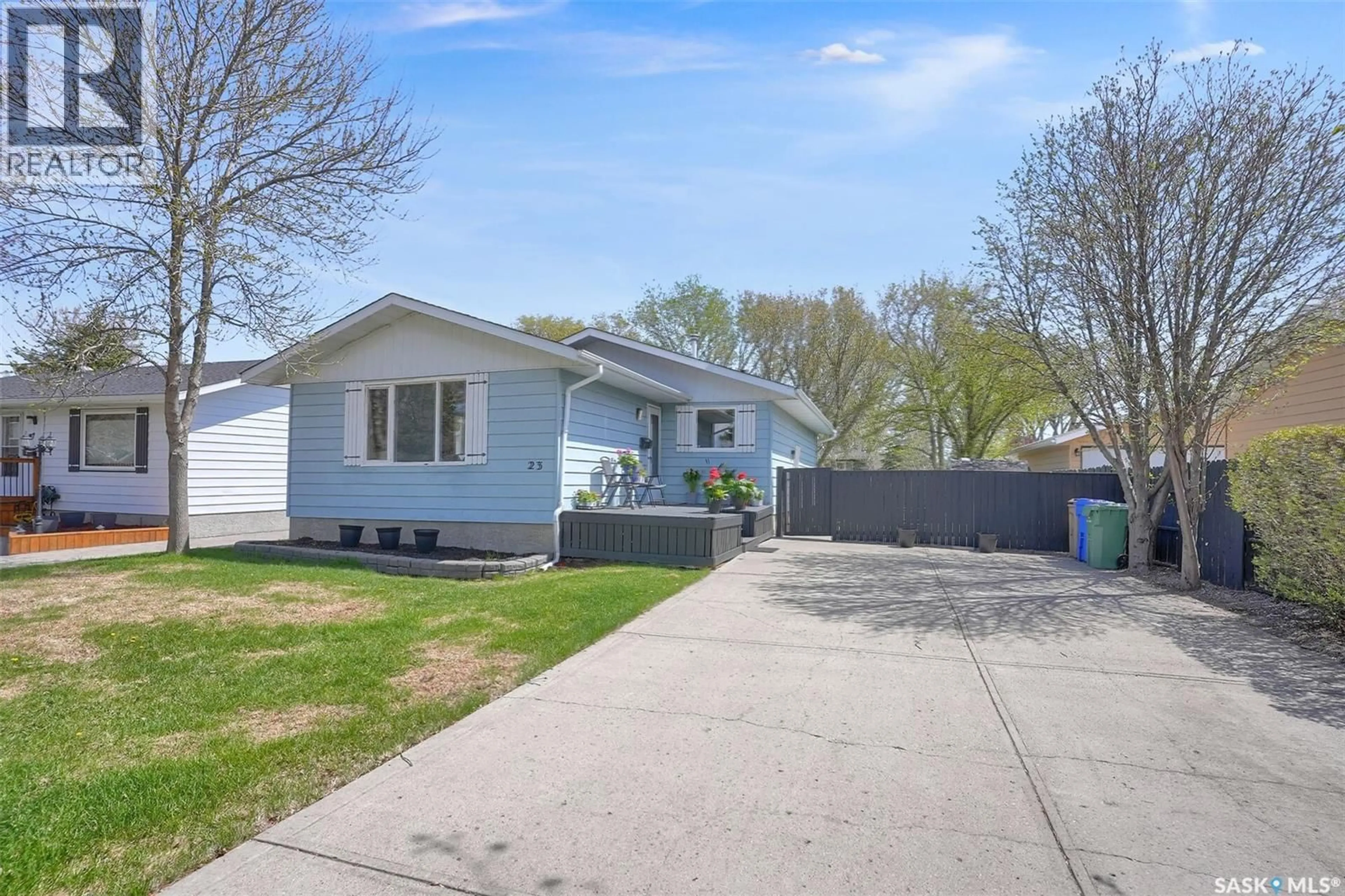 A pic from outside/outdoor area/front of a property/back of a property/a pic from drone, street for 23 HIND STREET, Regina Saskatchewan S4X1P9