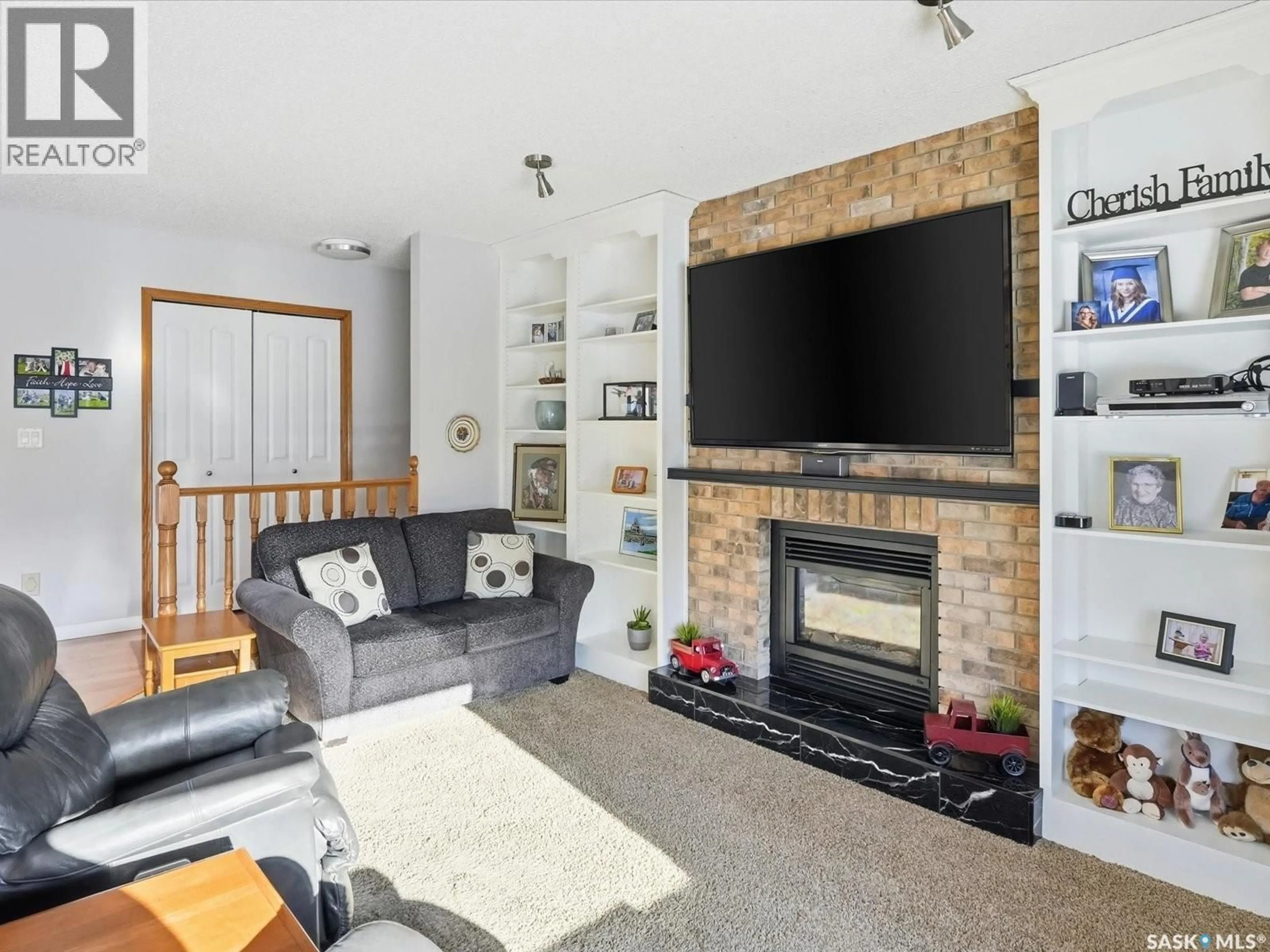 Living room with furniture, unknown for 106 JAN CRESCENT, Saskatoon Saskatchewan S7J4T5