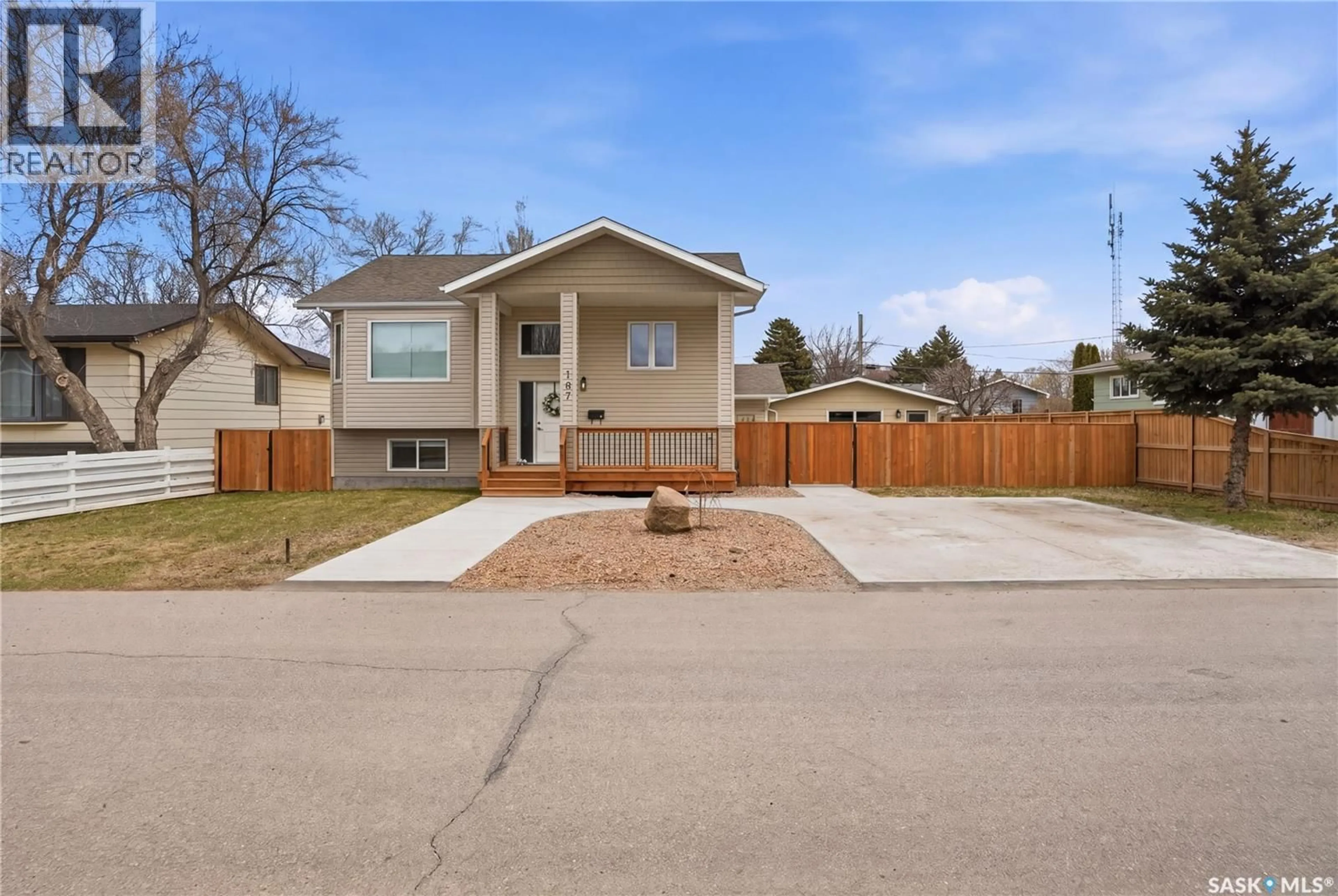 Home with brick exterior material, street for 107 VALLEYVIEW DRIVE, Caronport Saskatchewan S0H0S0