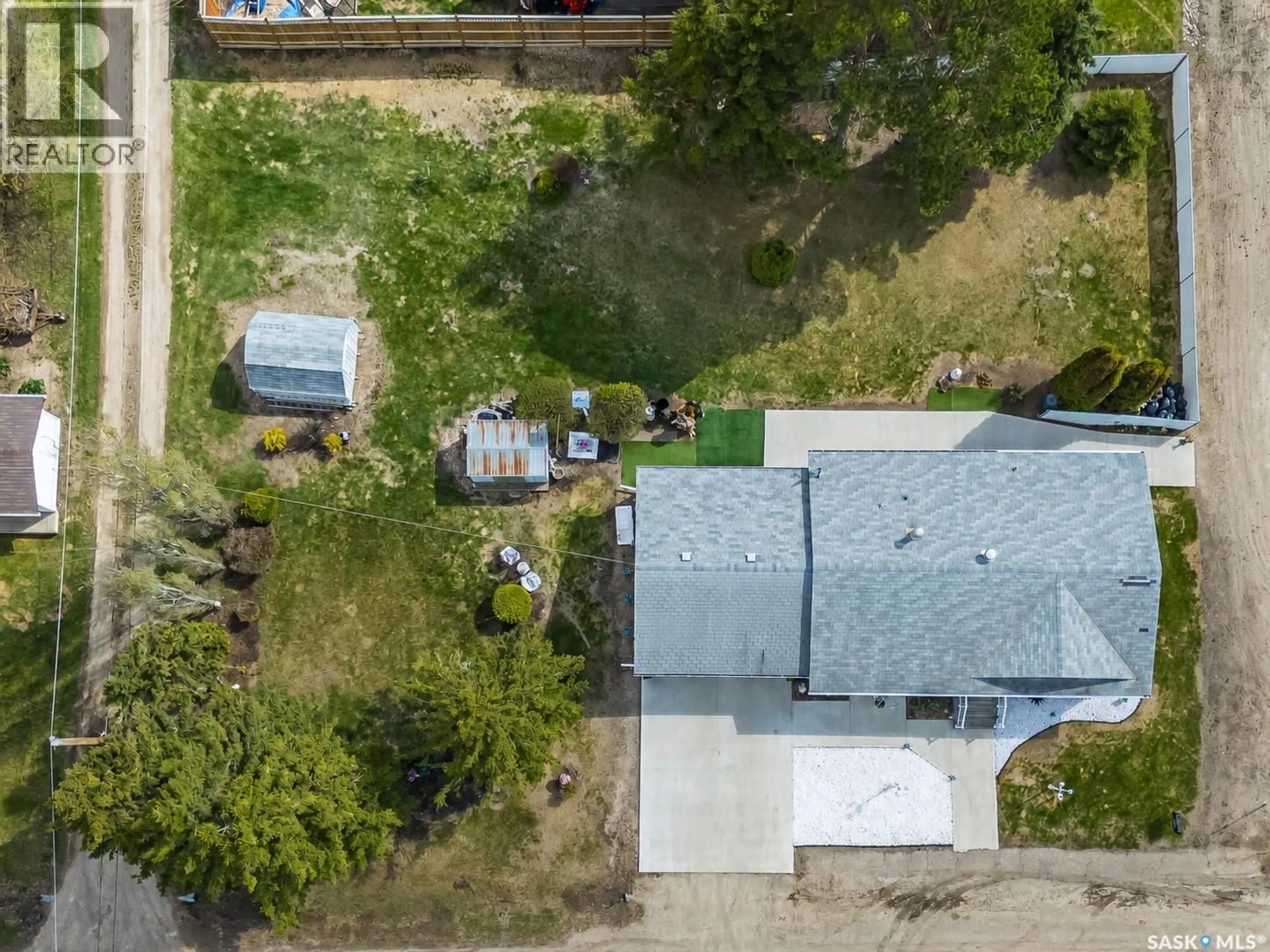 A pic from outside/outdoor area/front of a property/back of a property/a pic from drone, street for 200 BUFFER AVENUE, Vonda Saskatchewan S0K4N0