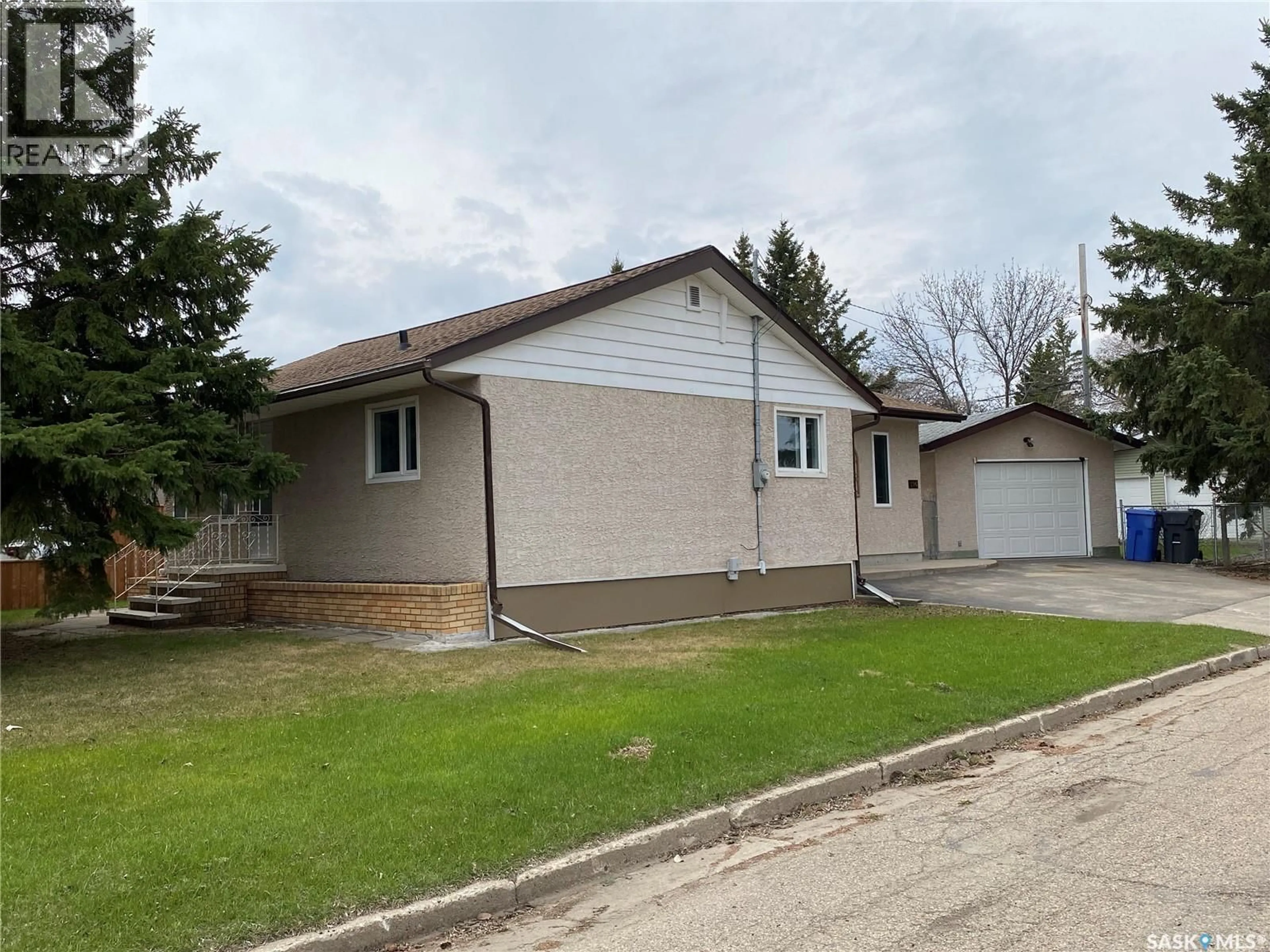 Unknown for 296 MAPLE AVENUE, Yorkton Saskatchewan S3N1W7