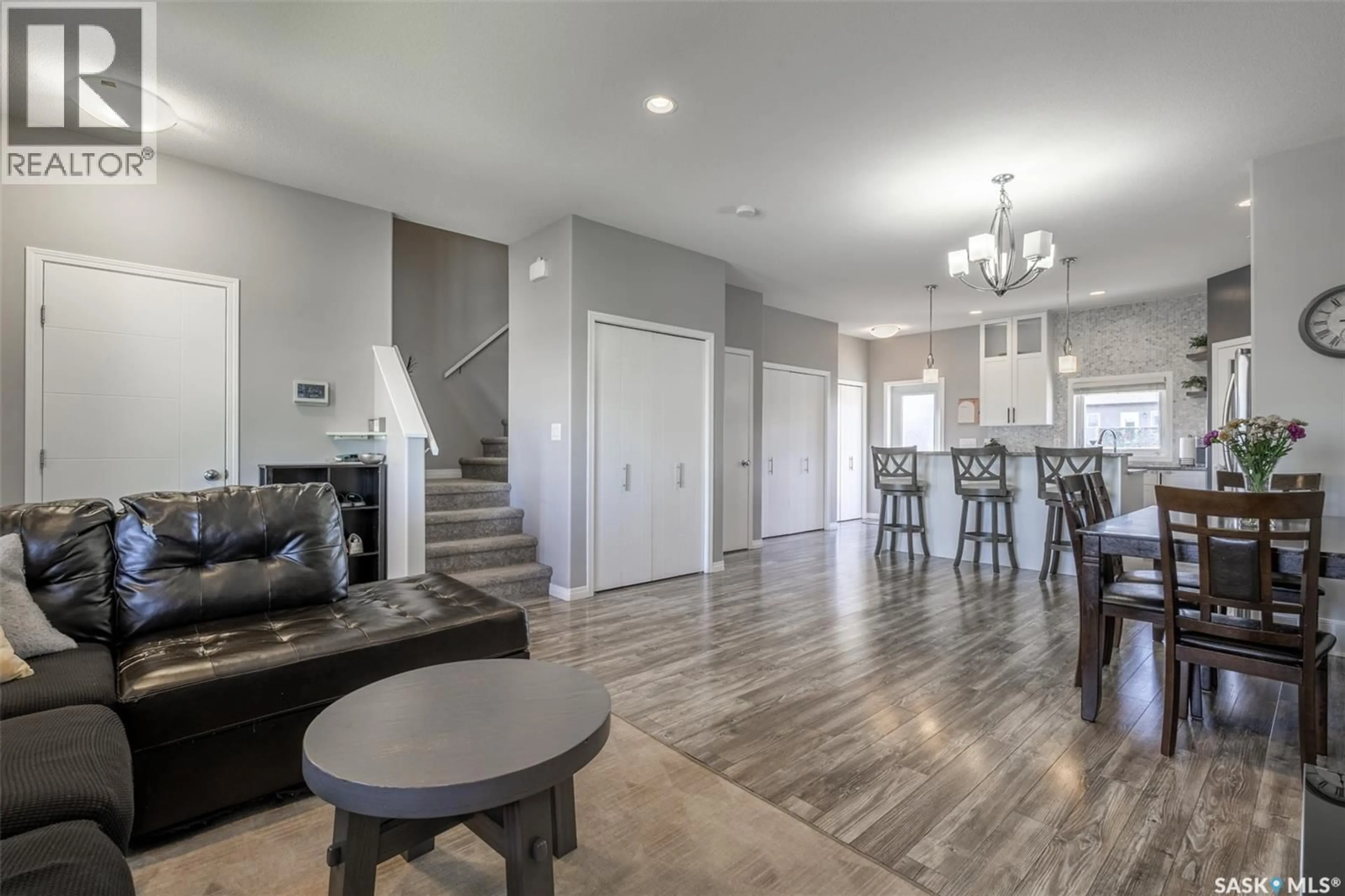 Unknown for 4119 33RD STREET, Saskatoon Saskatchewan S7R0M4