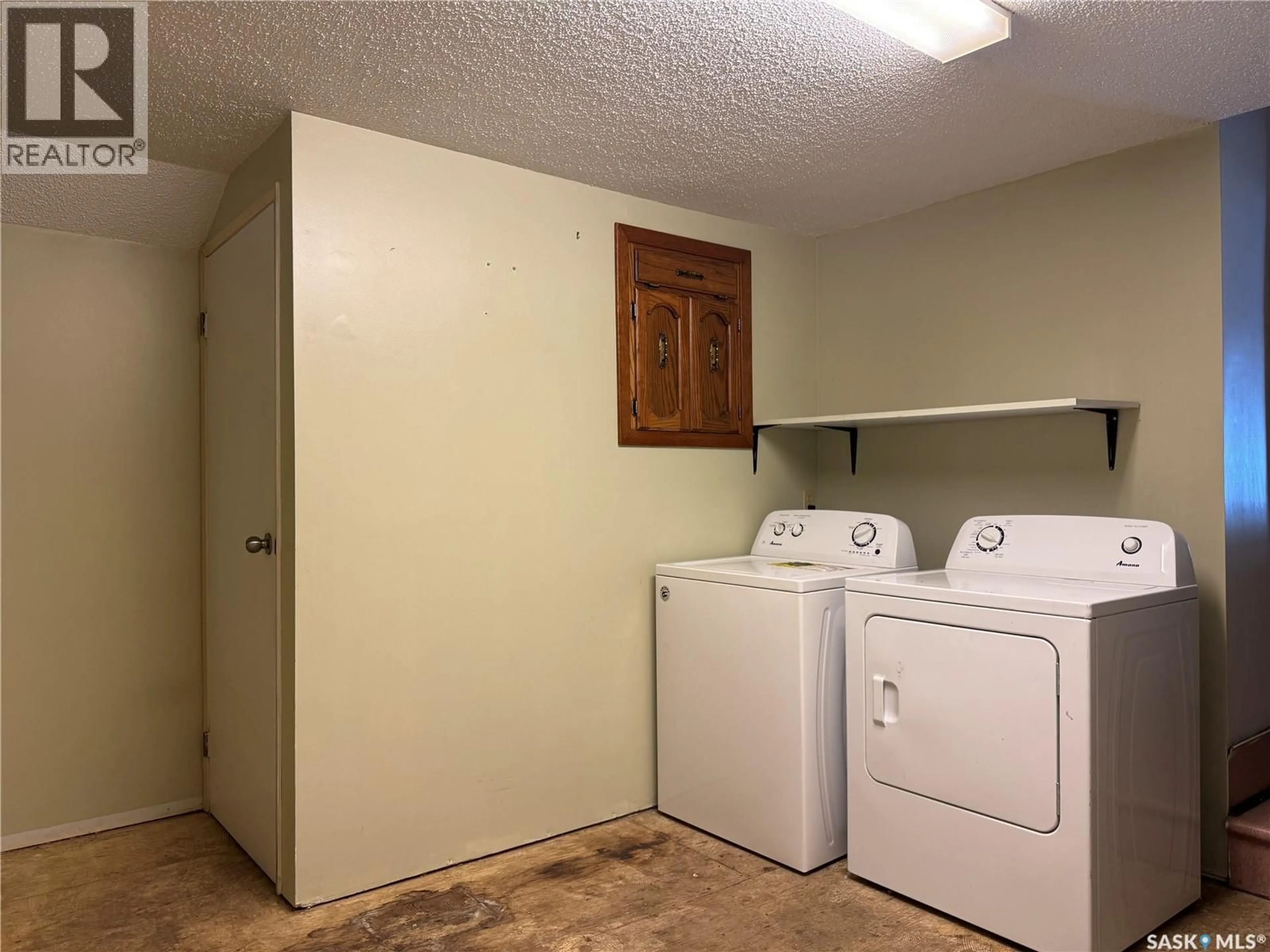 Laundry room for 728 MCINTOSH STREET, Foam Lake Saskatchewan S0A1A0
