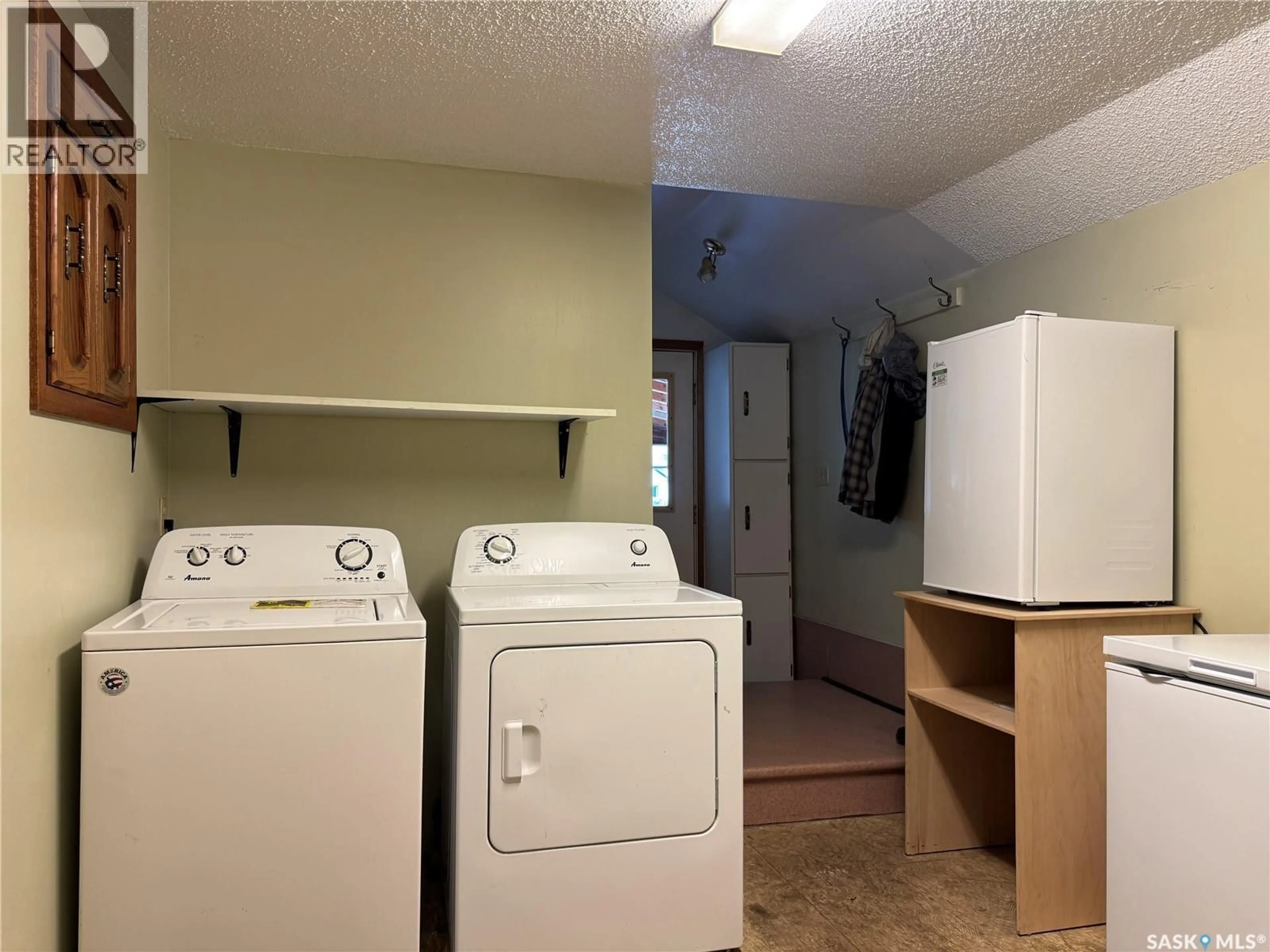 Laundry room for 728 MCINTOSH STREET, Foam Lake Saskatchewan S0A1A0