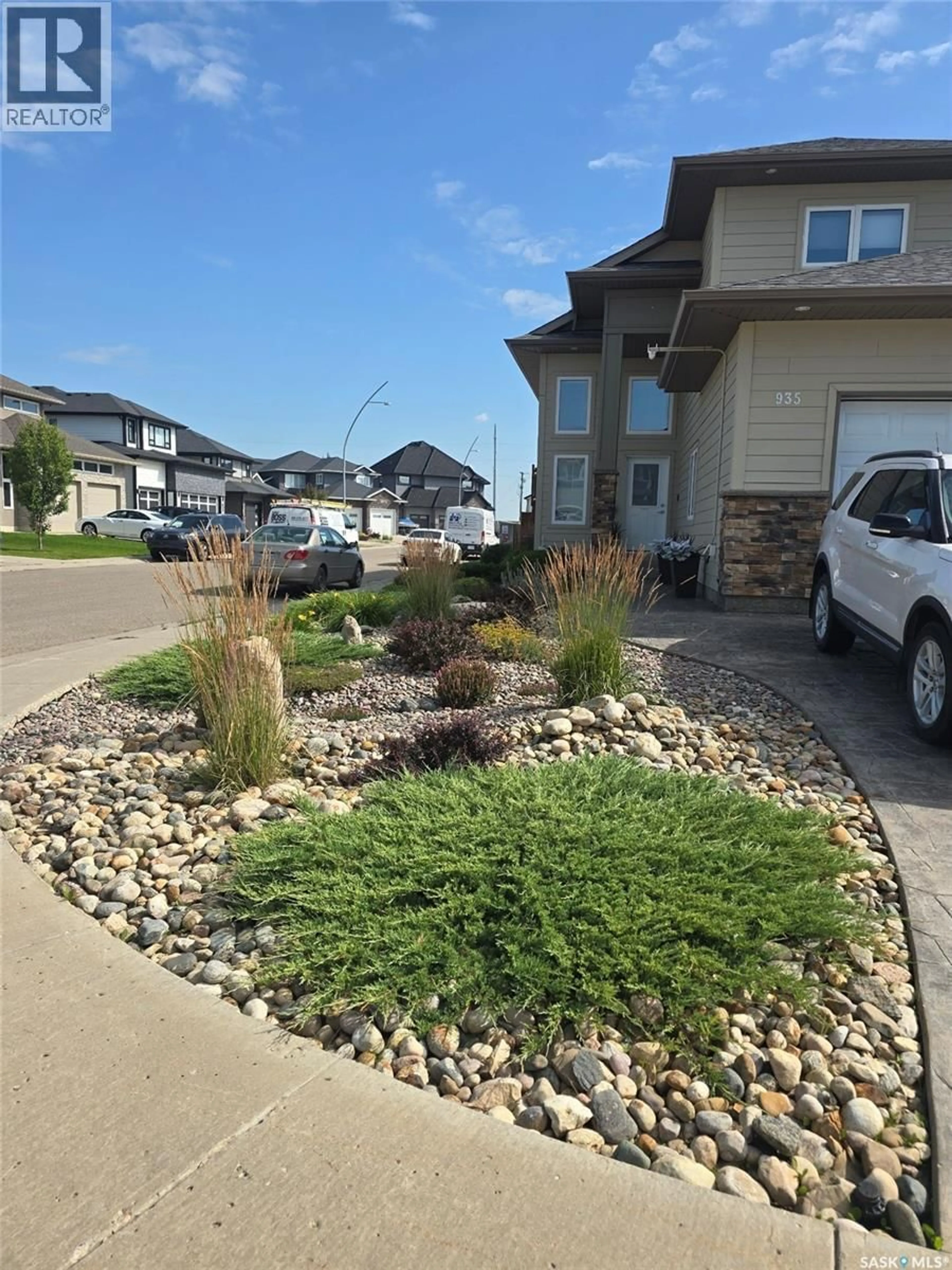 Unknown for 935 GLACIAL SHORES MANOR, Saskatoon Saskatchewan S7W0R2