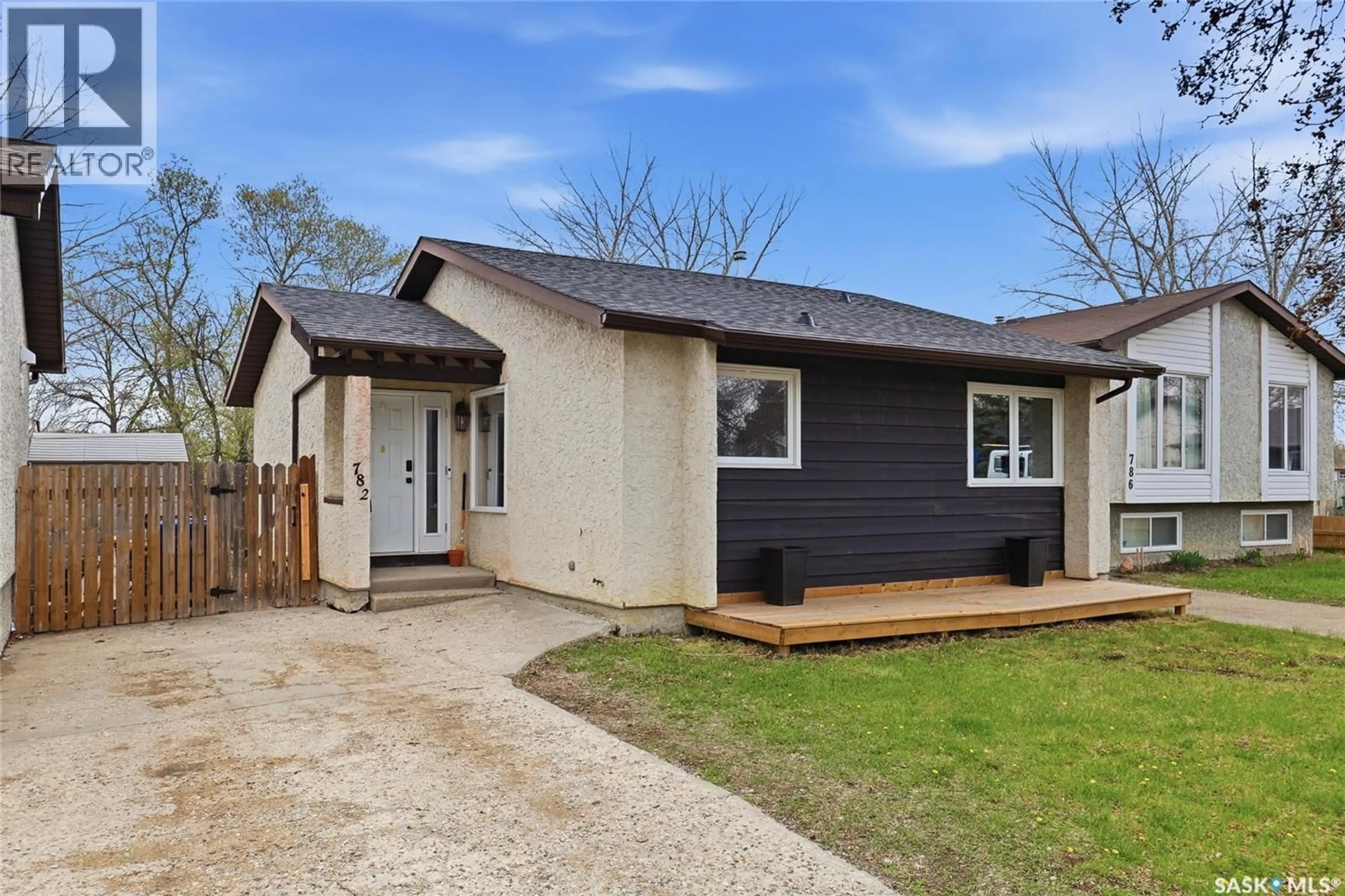 Unknown for 782 HAYWORTH CRESCENT, Regina Saskatchewan S4X1Y1