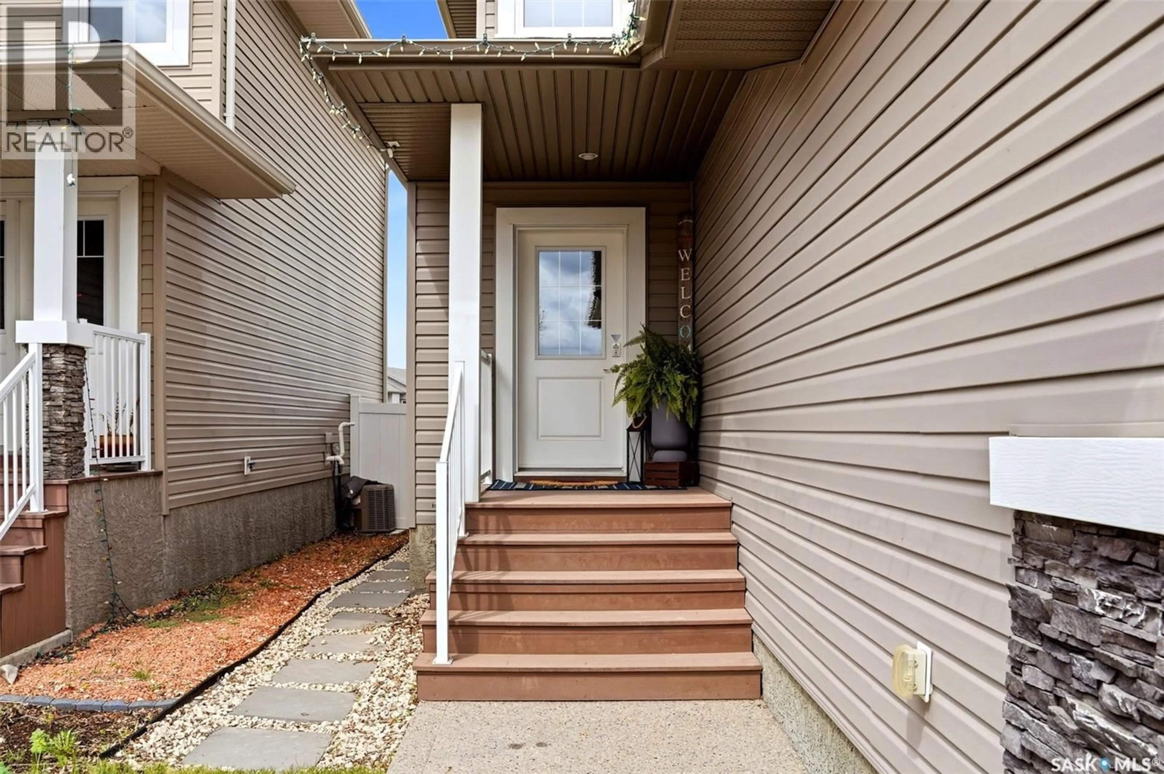 Unknown for 5464 AERIAL CRESCENT, Regina Saskatchewan S4W0C9