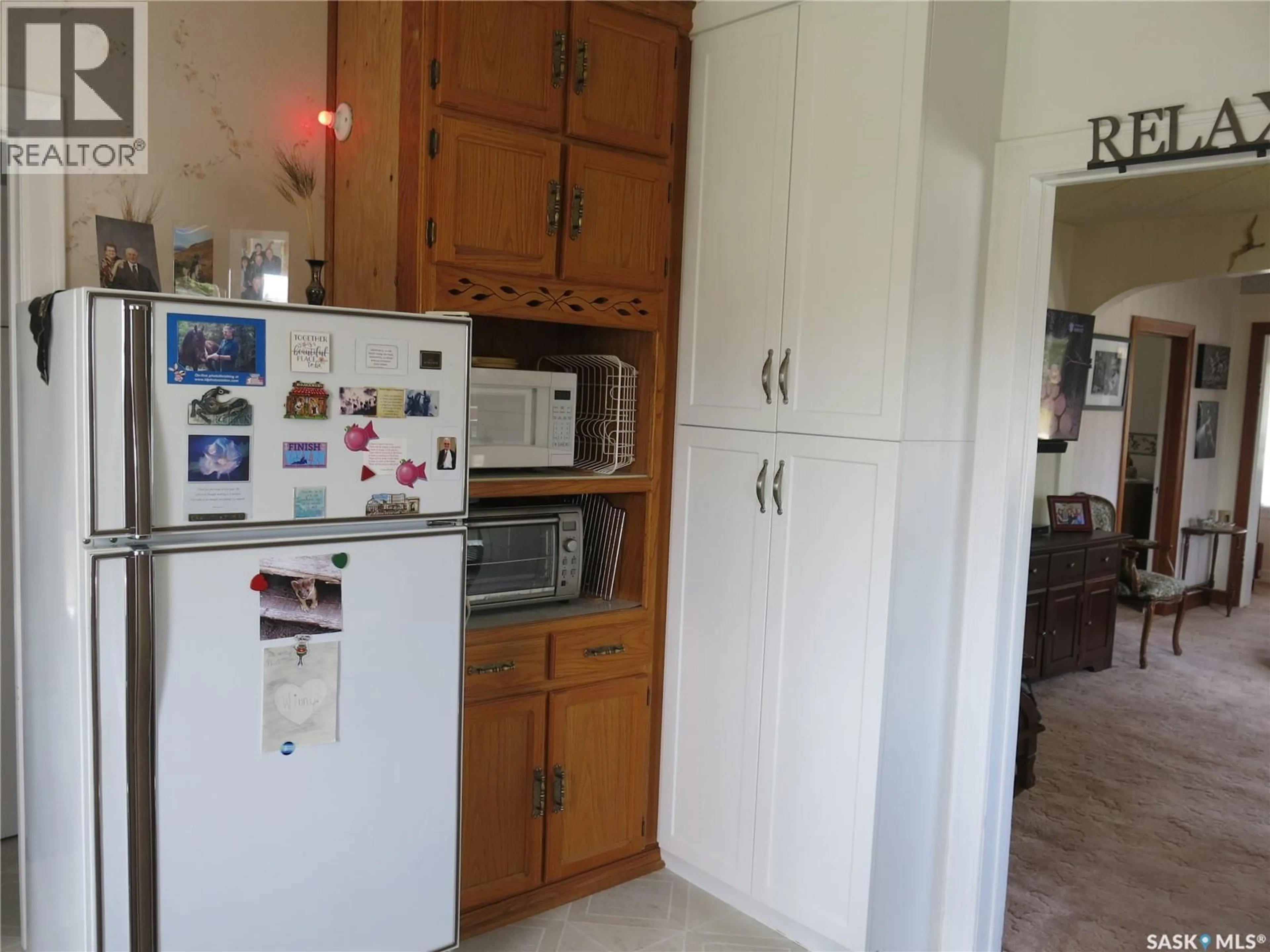 Standard kitchen, unknown for 605 LUDWIG AVENUE, Neudorf Saskatchewan S0A2T0