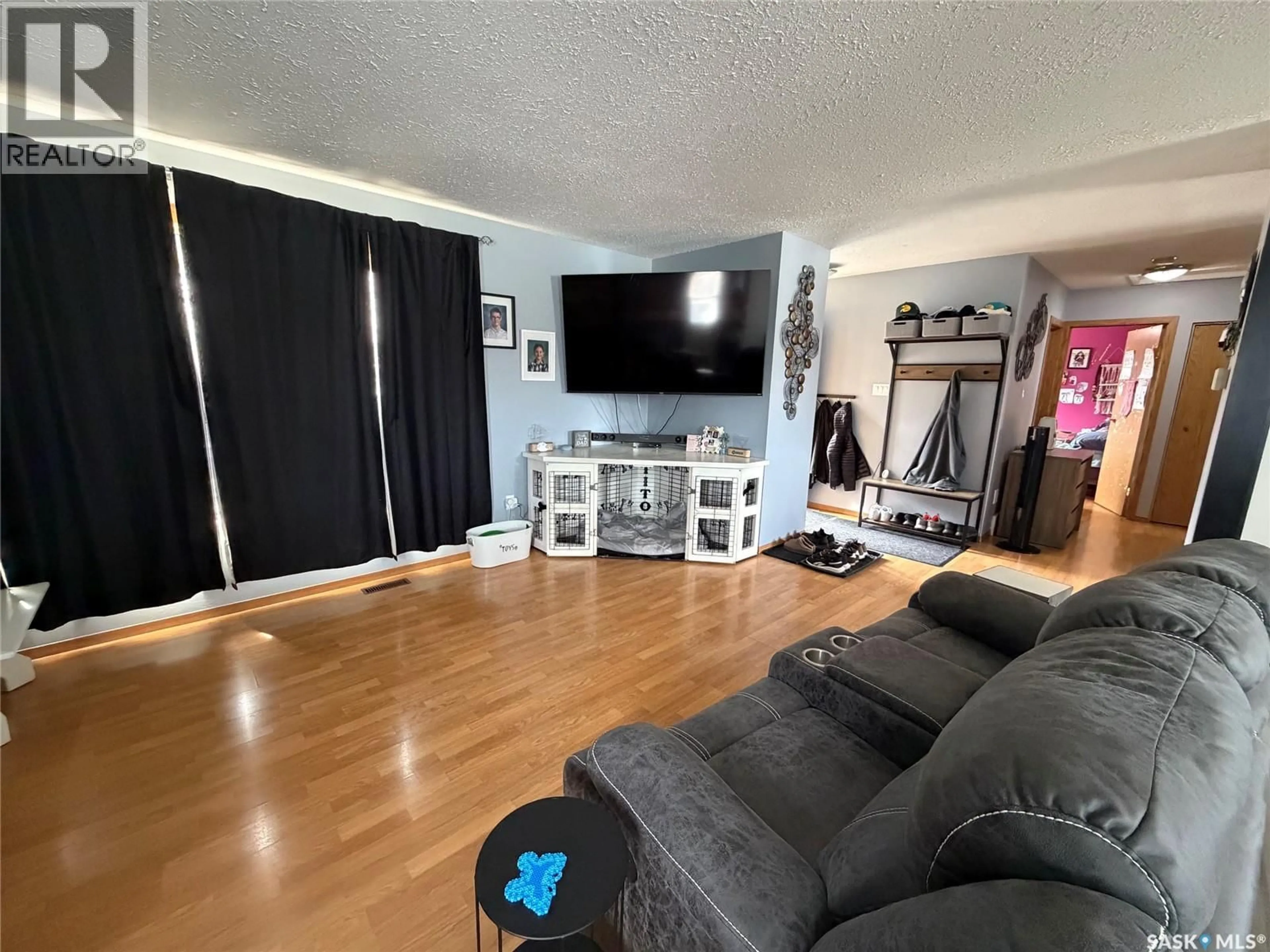 A pic of a room for 217 4TH AVENUE, Spiritwood Saskatchewan S0J2M0