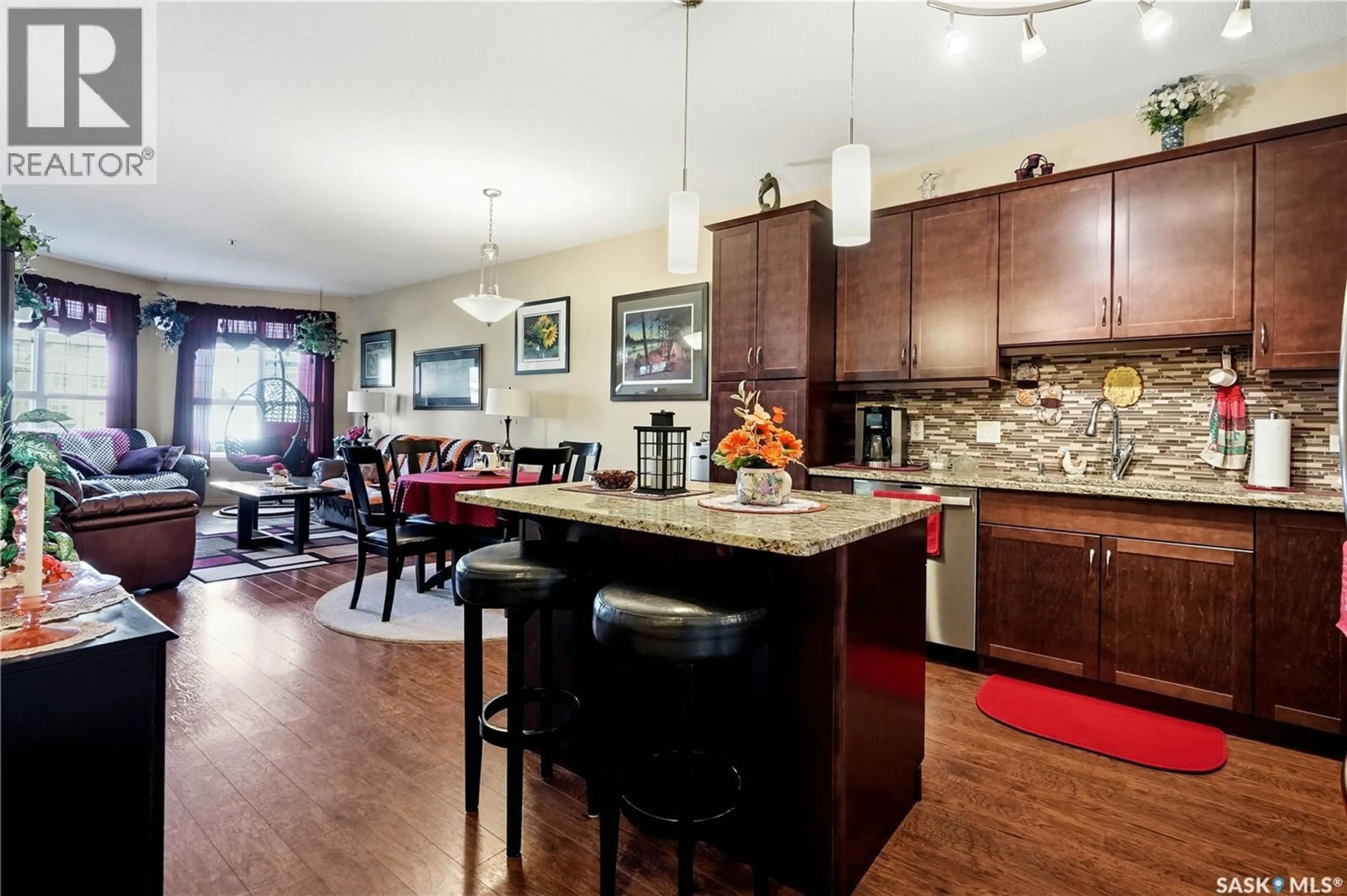 Unknown for 110 - 2160 HESELTINE ROAD, Regina Saskatchewan S4V1L2