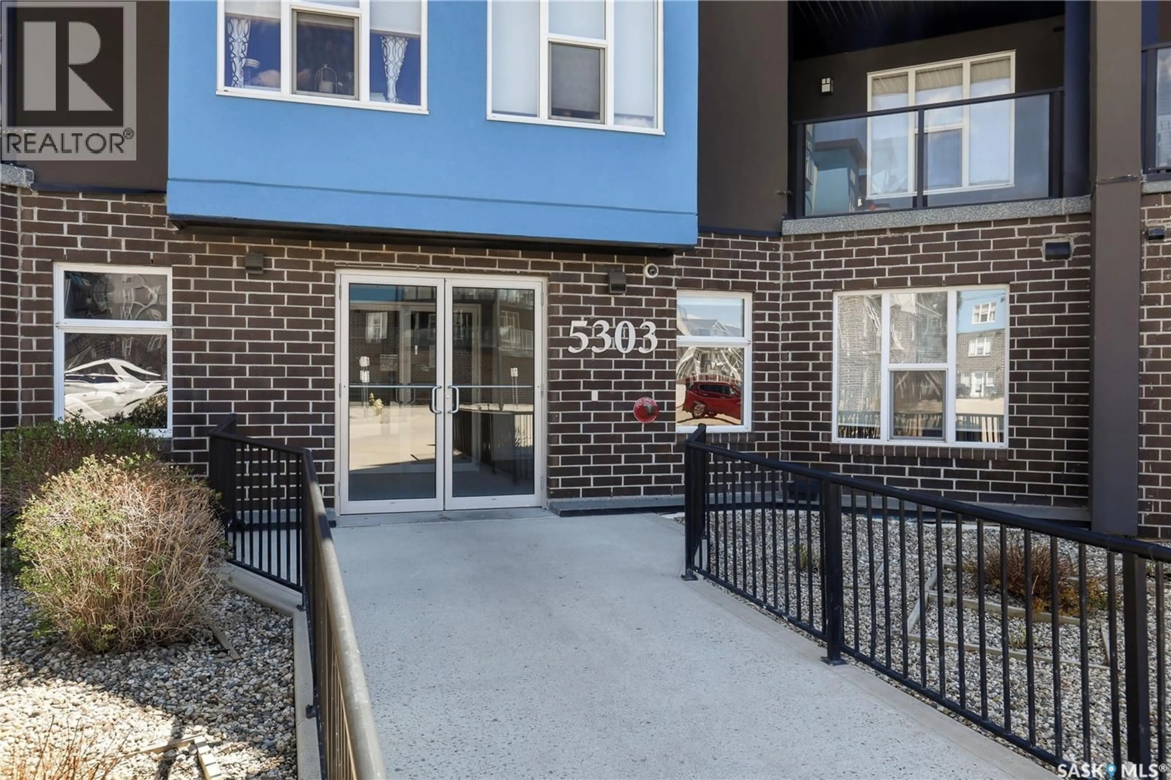 Unknown for 5303 - 325 UNIVERSAL CRESCENT, Regina Saskatchewan S4W0L1