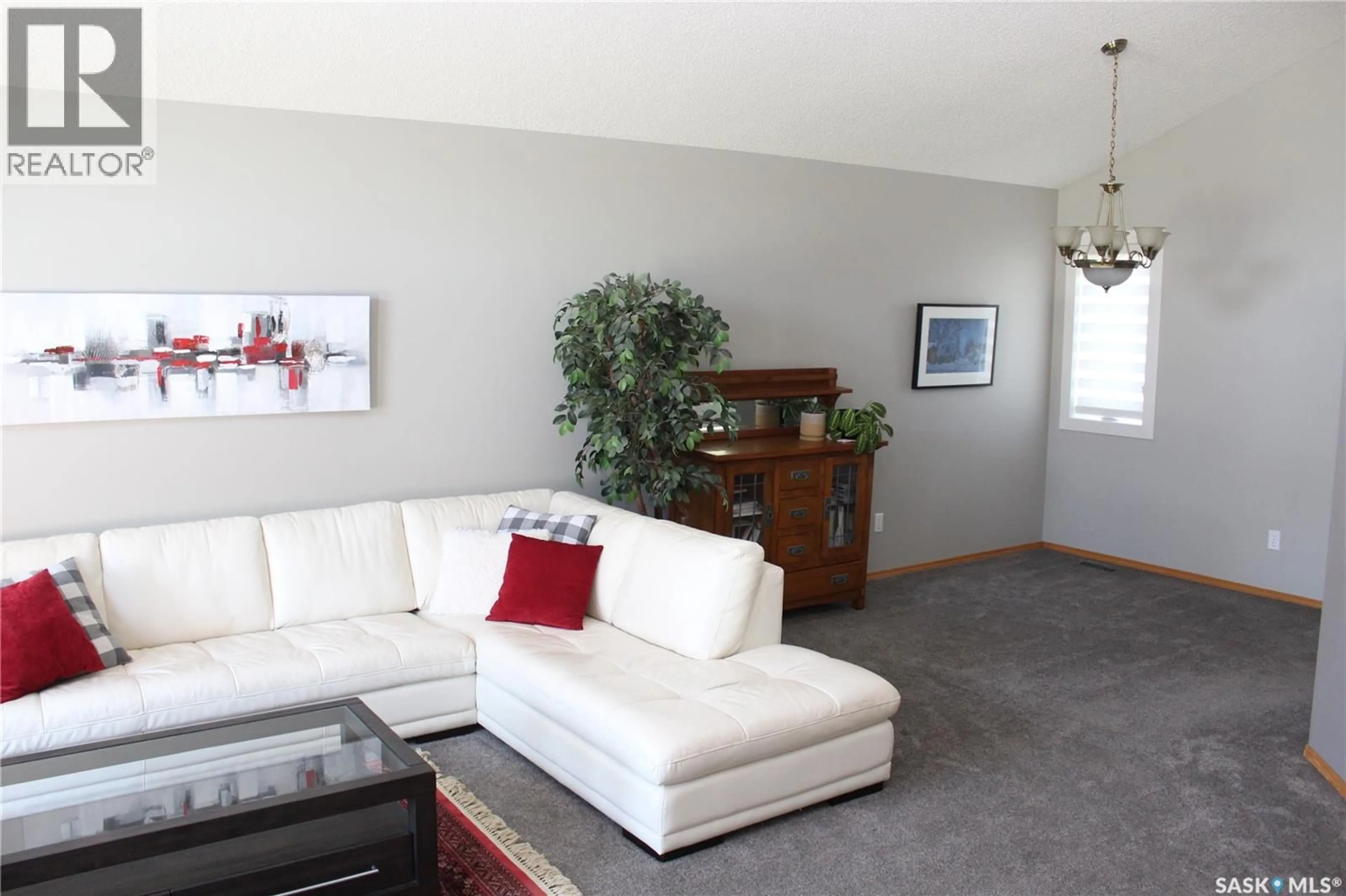 Living room with furniture, unknown for 3324 DIETER BAY, Regina Saskatchewan S4V2V9