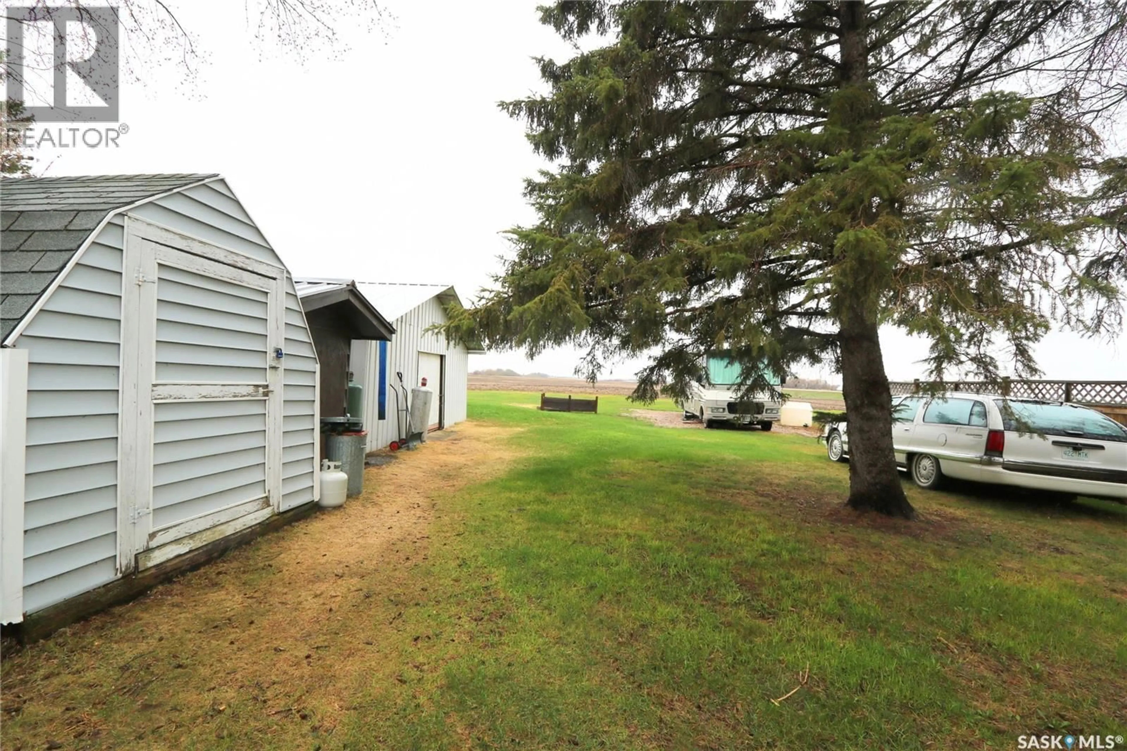 A pic from outside/outdoor area/front of a property/back of a property/a pic from drone, water/lake/river/ocean view for Wallace Rm No. 243 Saskatchewan S3N2V3
