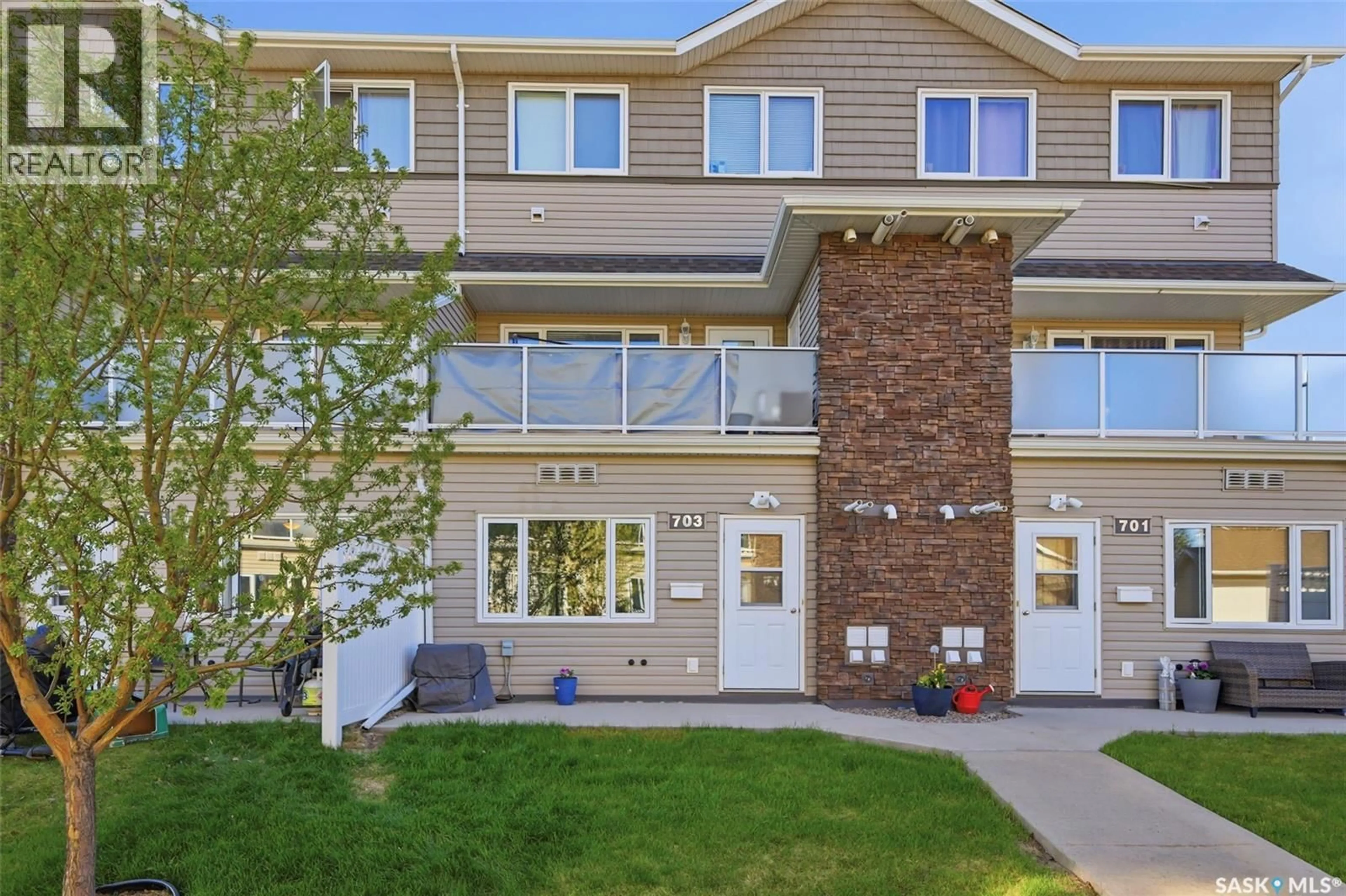 Unknown for 1022 - 703 HAMPTON CIRCLE, Saskatoon Saskatchewan S7R0K3