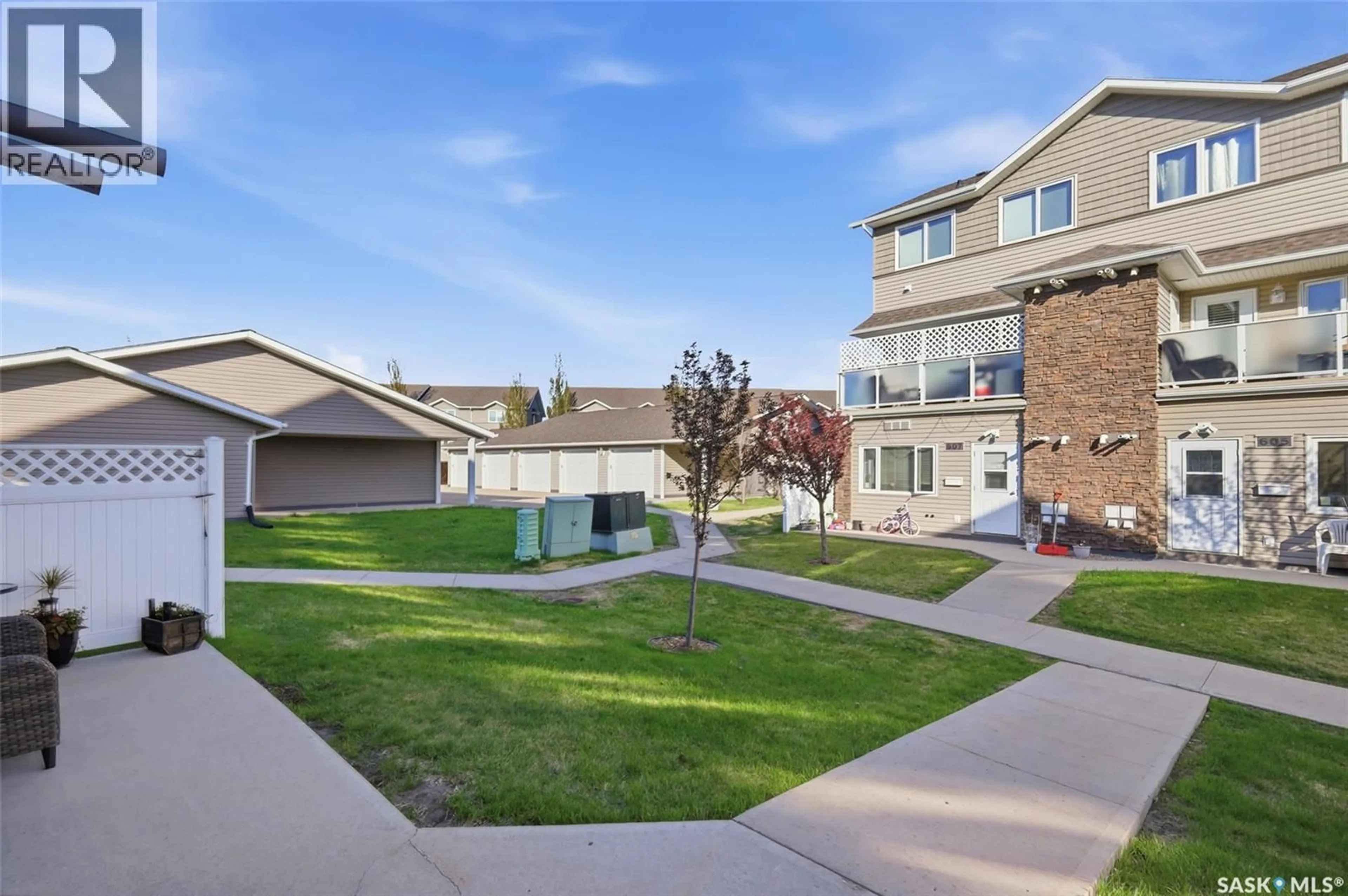Unknown for 1022 - 703 HAMPTON CIRCLE, Saskatoon Saskatchewan S7R0K3