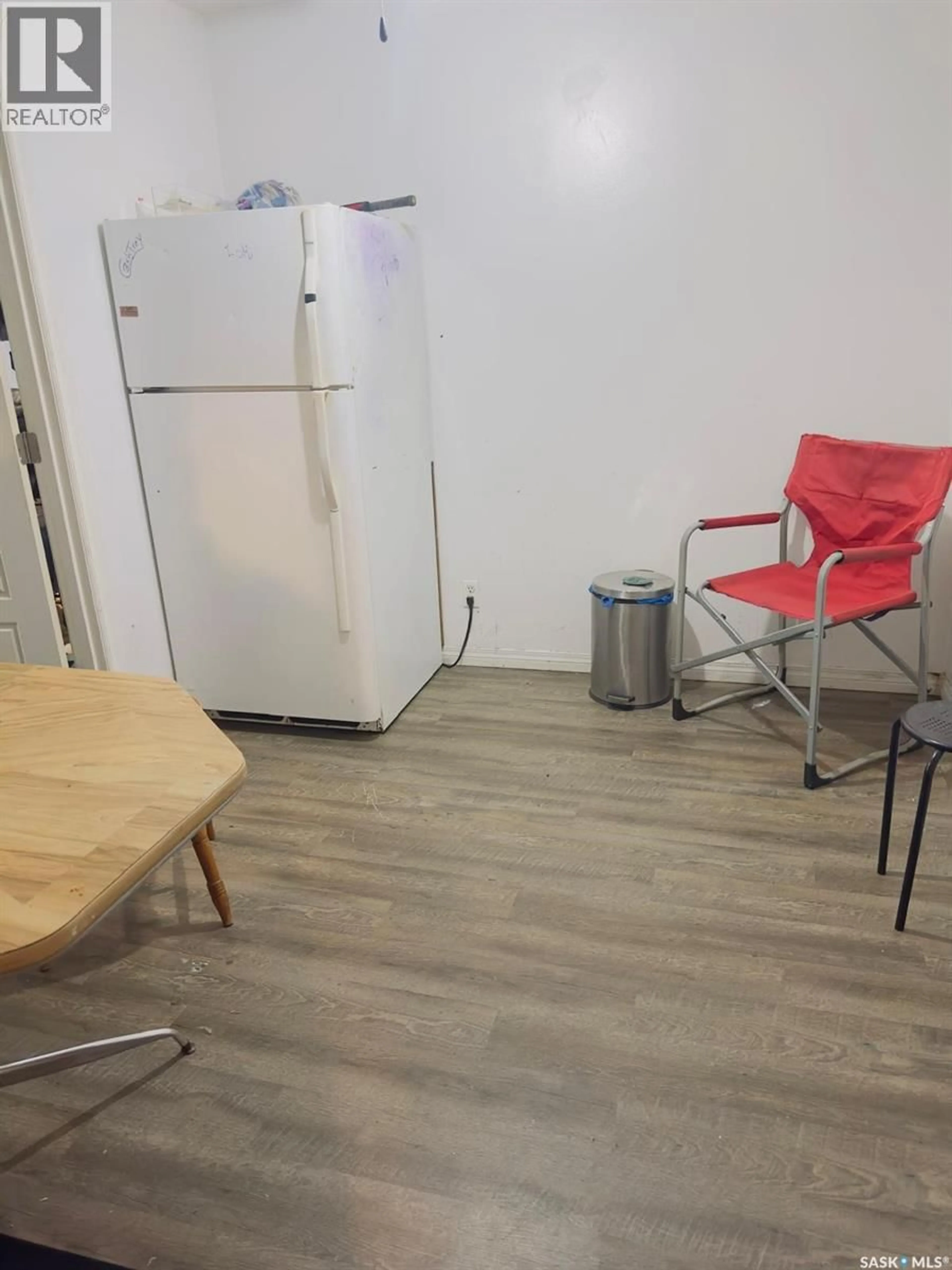A pic of a room for 1607 ACADIA DRIVE, Saskatoon Saskatchewan S7H5K7