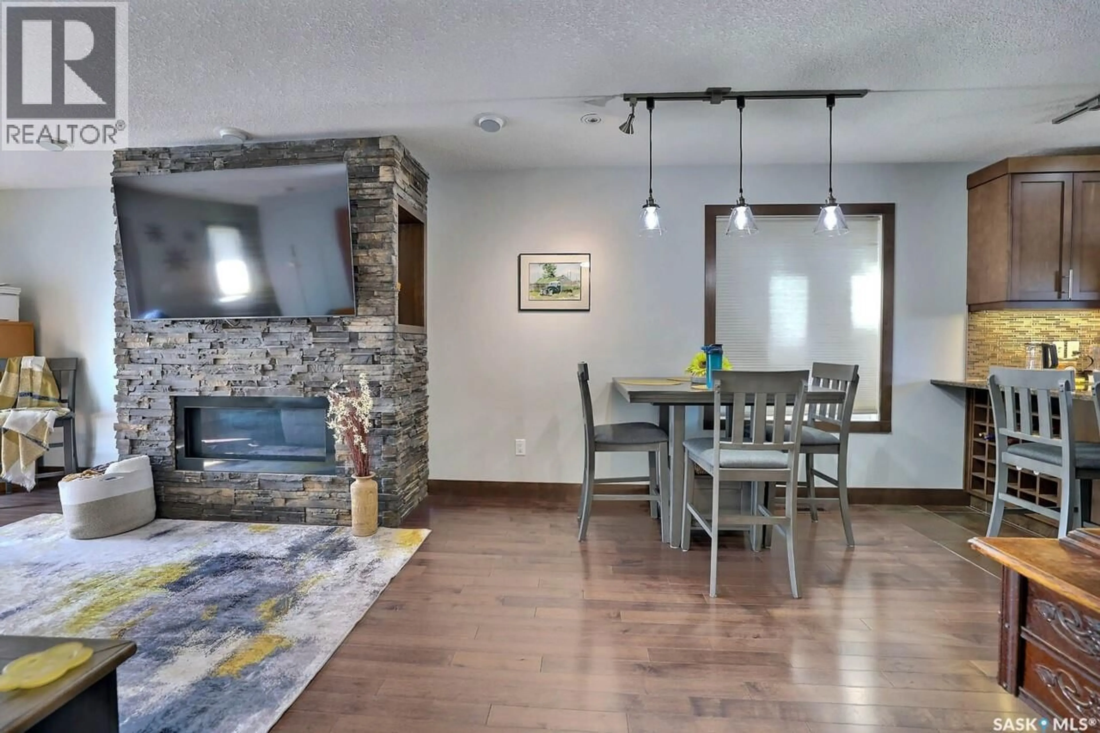 Unknown for 1456 MCCARTHY BOULEVARD, Regina Saskatchewan S4T1A4