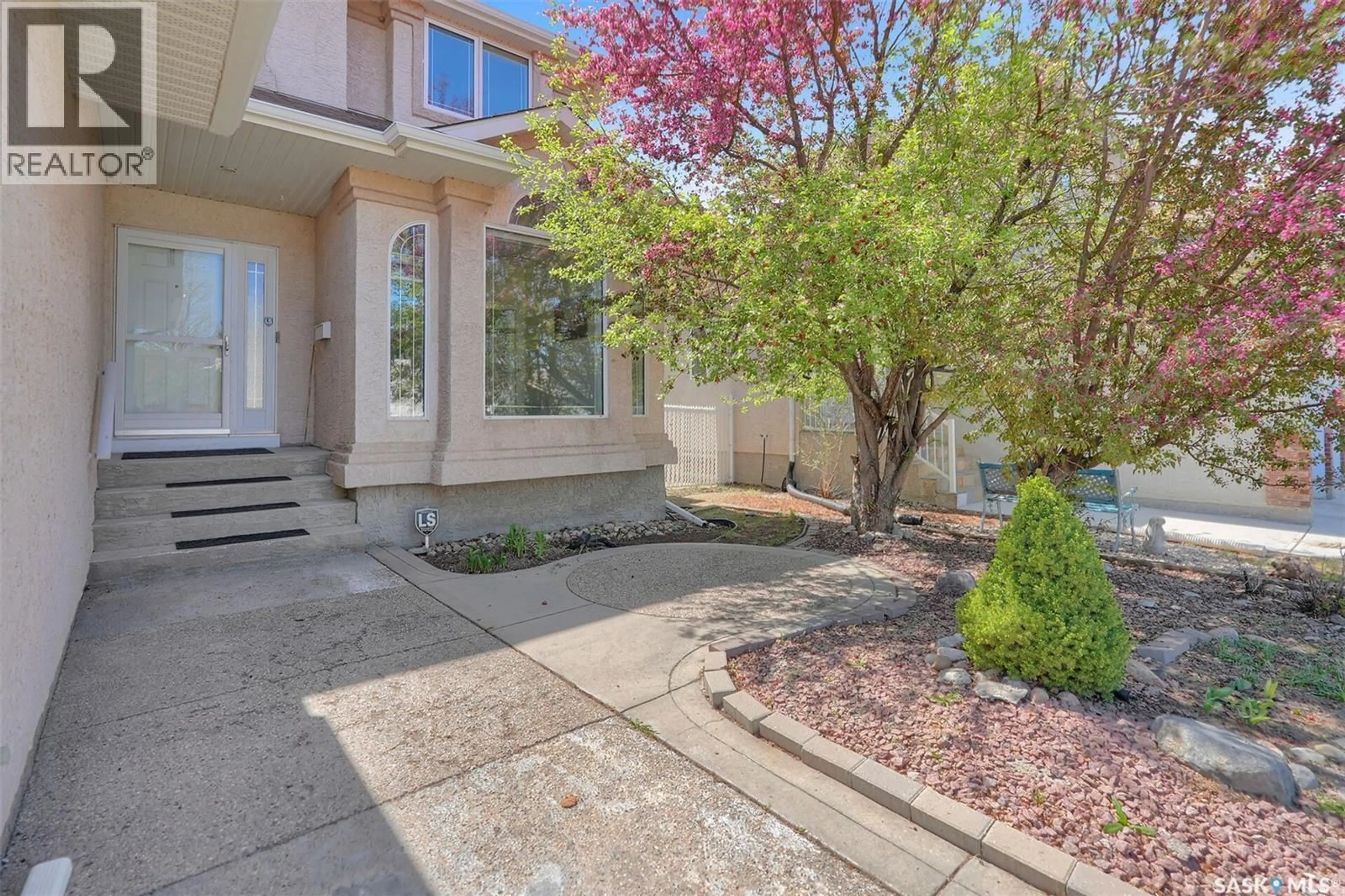 Unknown for 3012 ST JAMES CRESCENT, Regina Saskatchewan S4V2Z2