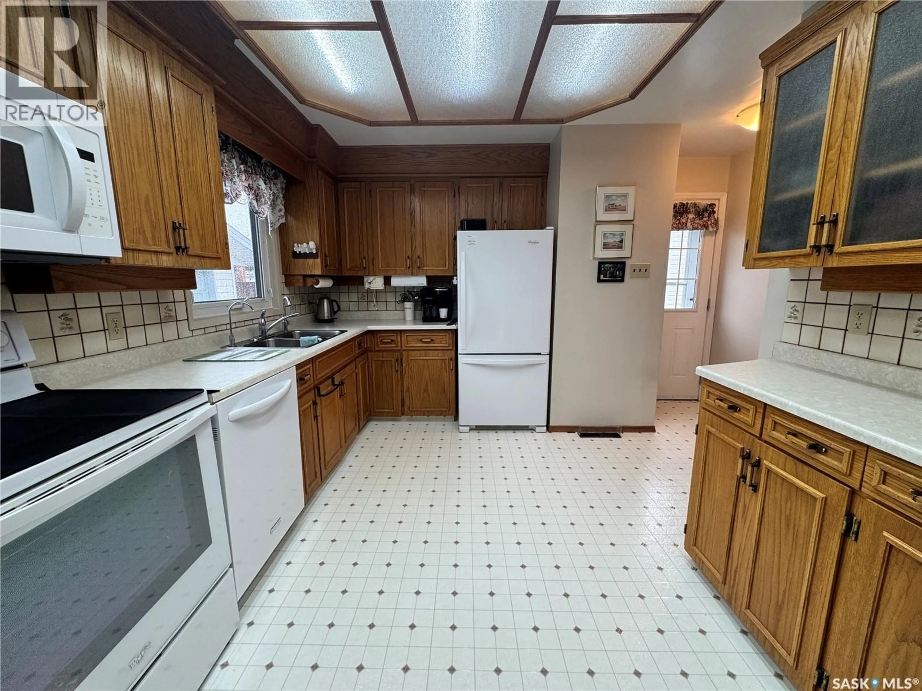 Unknown for 423 7TH AVENUE, Biggar Saskatchewan S0K0M0