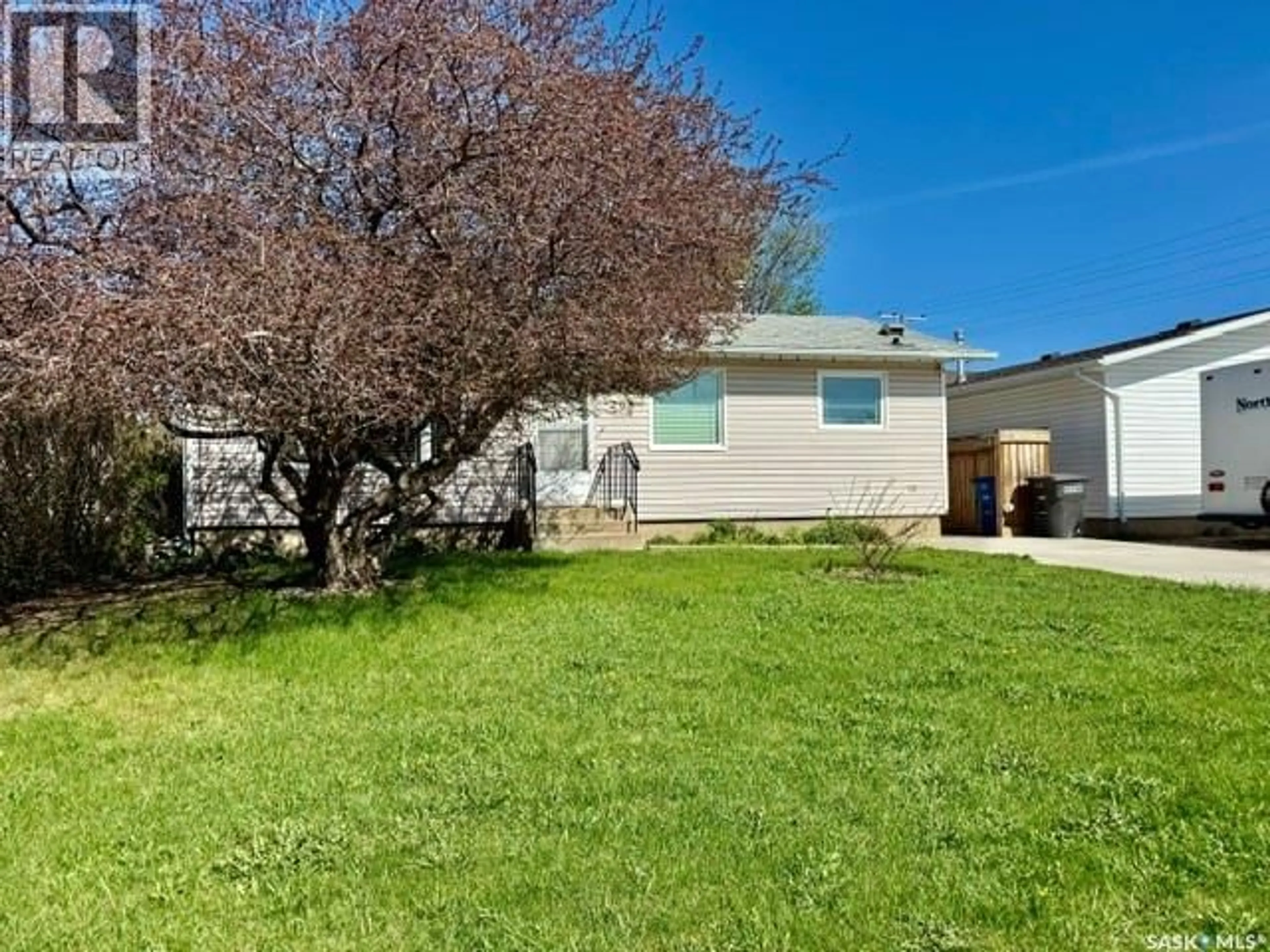 Unknown for 208 12TH STREET, Humboldt Saskatchewan S0K2A0