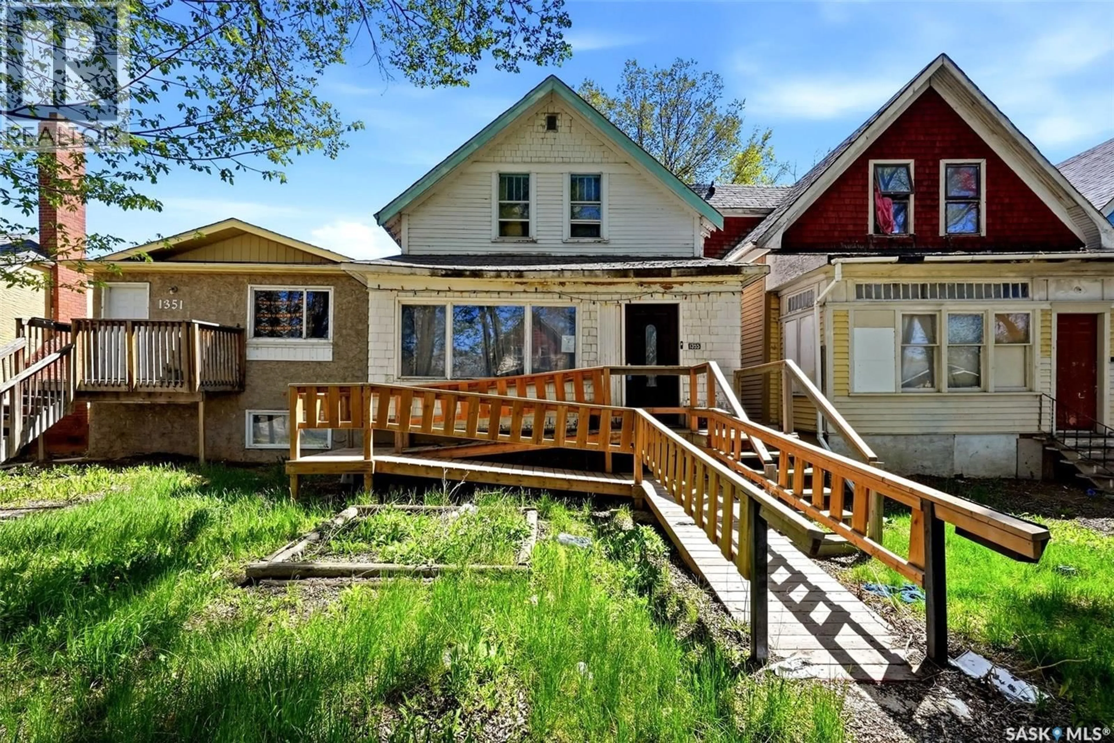 Unknown for 1355 RETALLACK STREET, Regina Saskatchewan S4T2J1