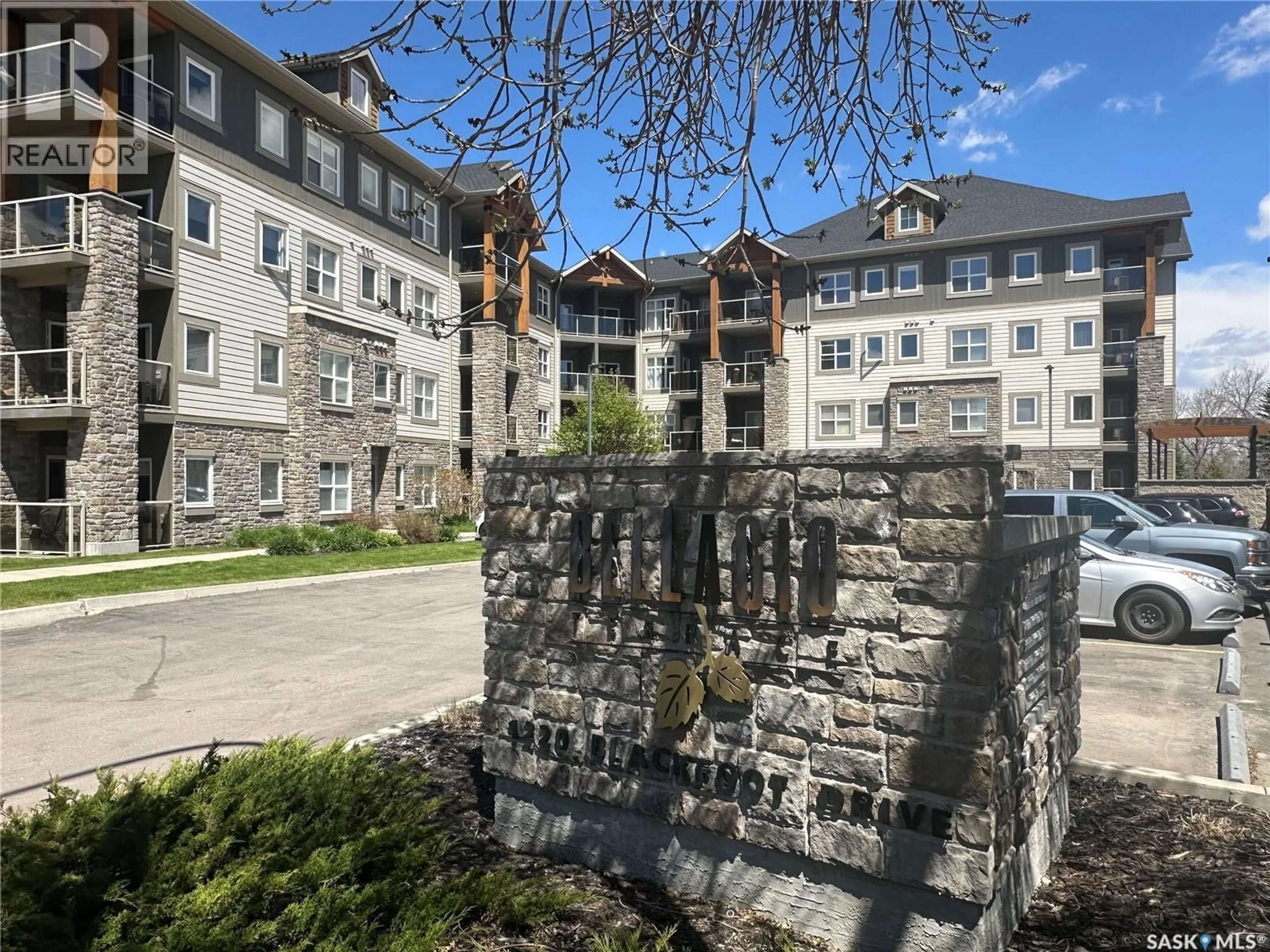 Unknown for 305 - 1220 BLACKFOOT DRIVE, Regina Saskatchewan S4S6T2