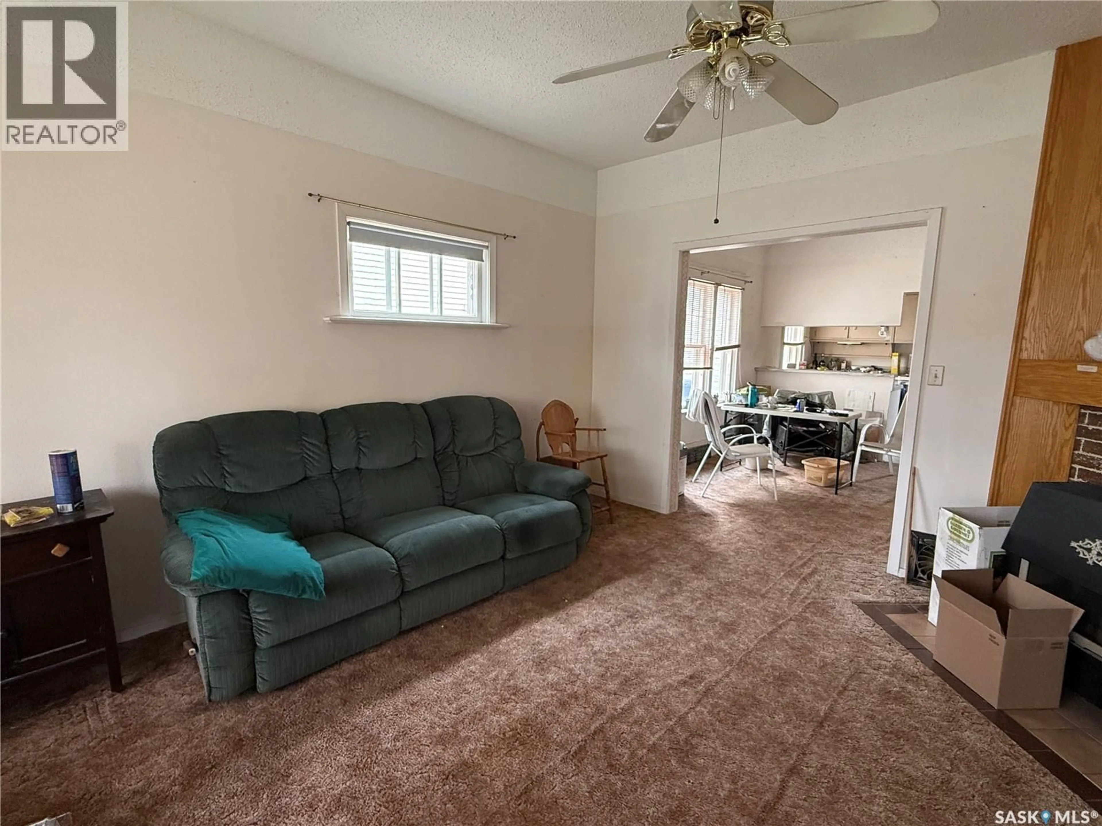 Unknown for 439 ASSINIBOIA STREET, Weyburn Saskatchewan S4H0R5