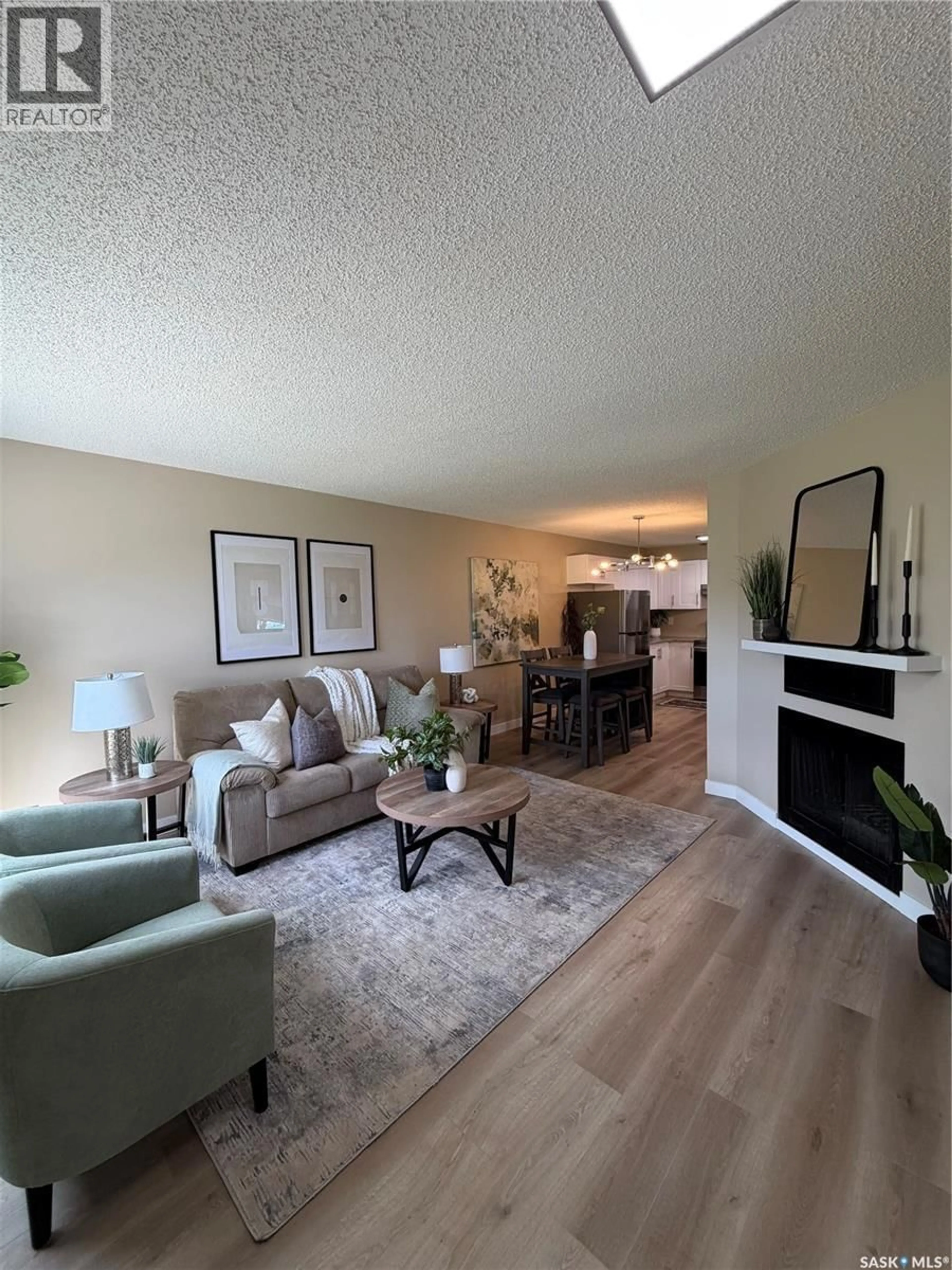 Living room with furniture, unknown for 358 CEDAR MEADOW DRIVE, Regina Saskatchewan S4X3E6