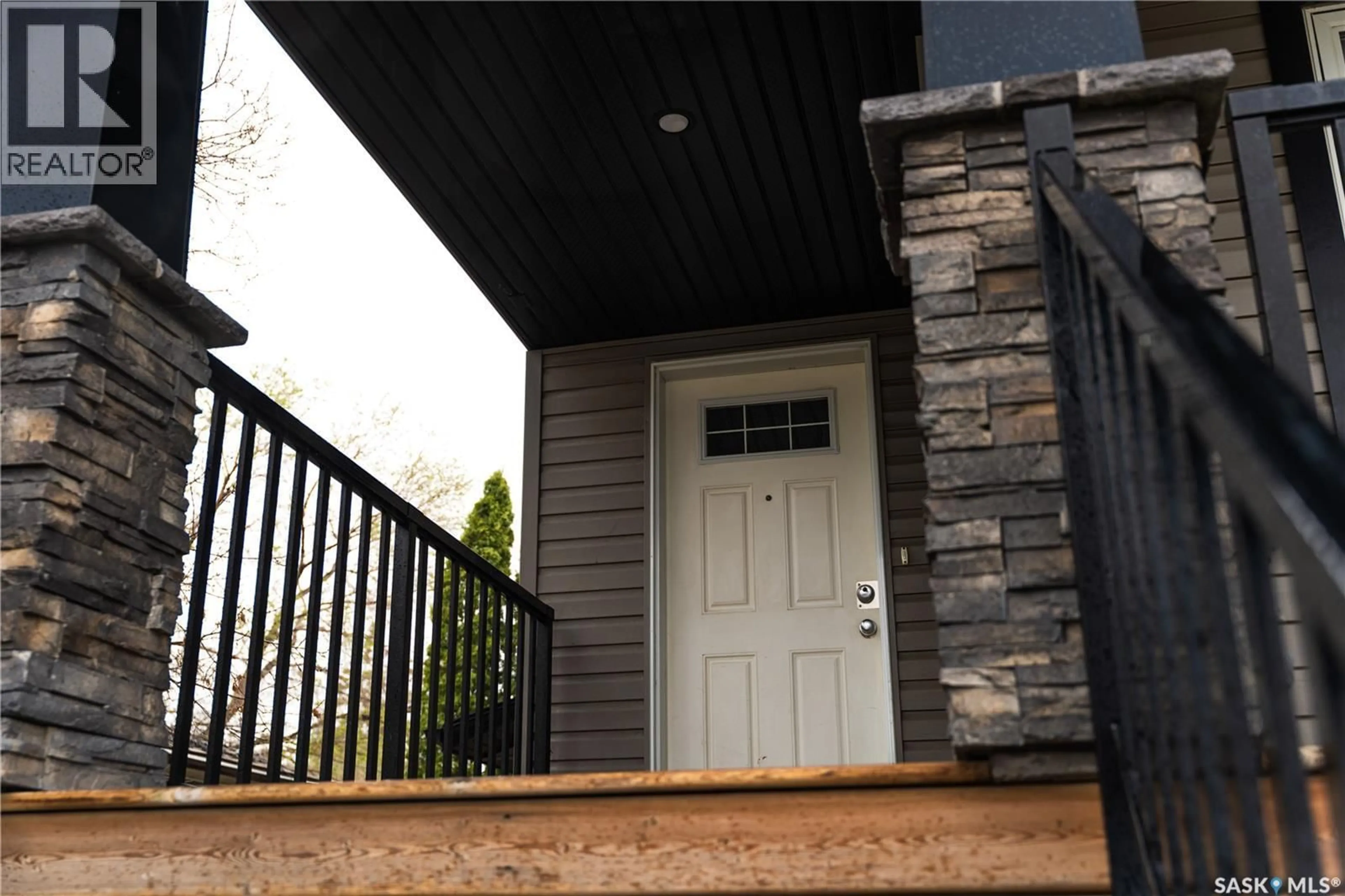 Patio, unknown for 145 MCINTYRE STREET, Regina Saskatchewan S4R3B6