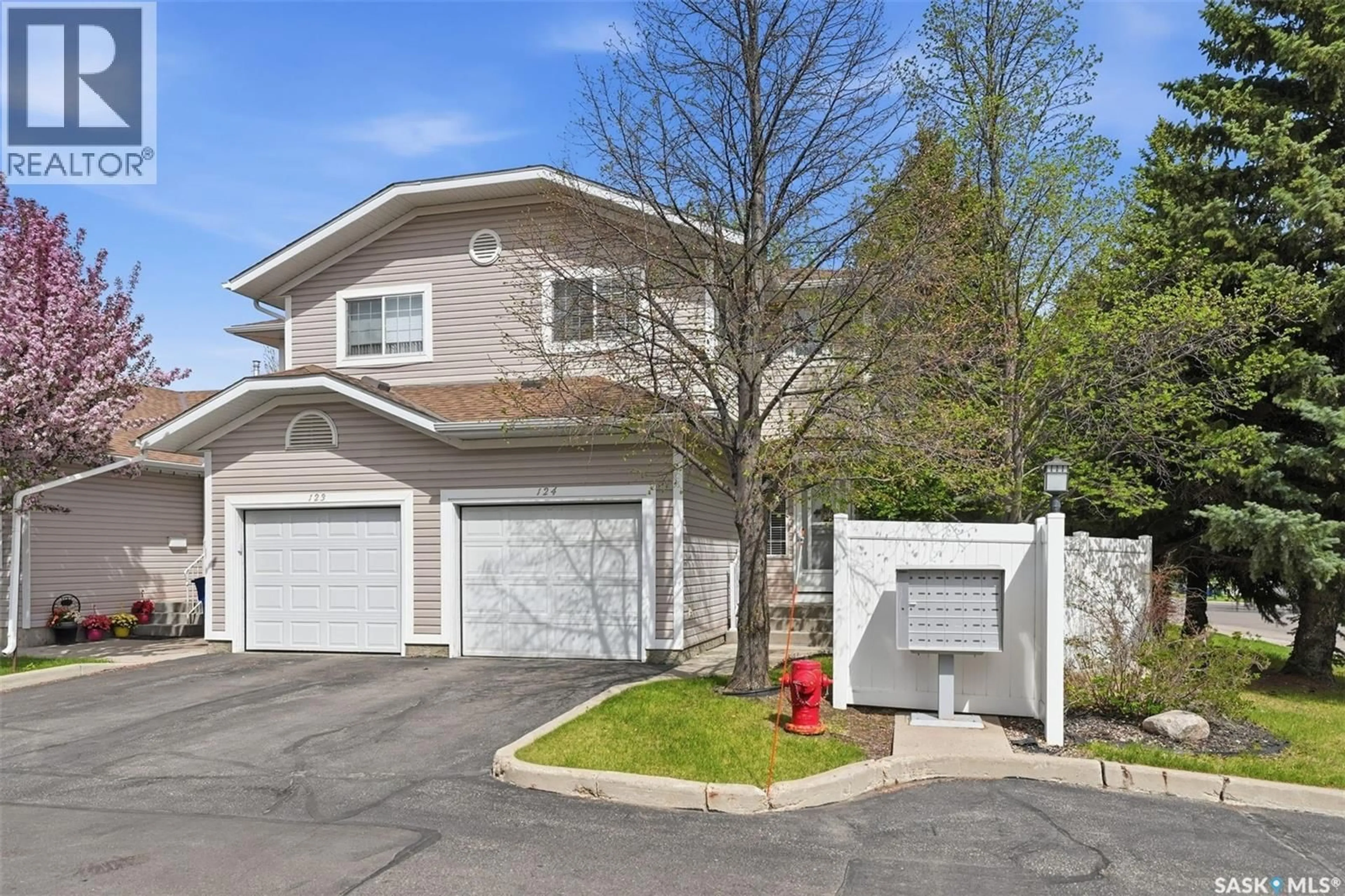 Unknown for 212 - 124 LA RONGE ROAD, Saskatoon Saskatchewan S7K8E5