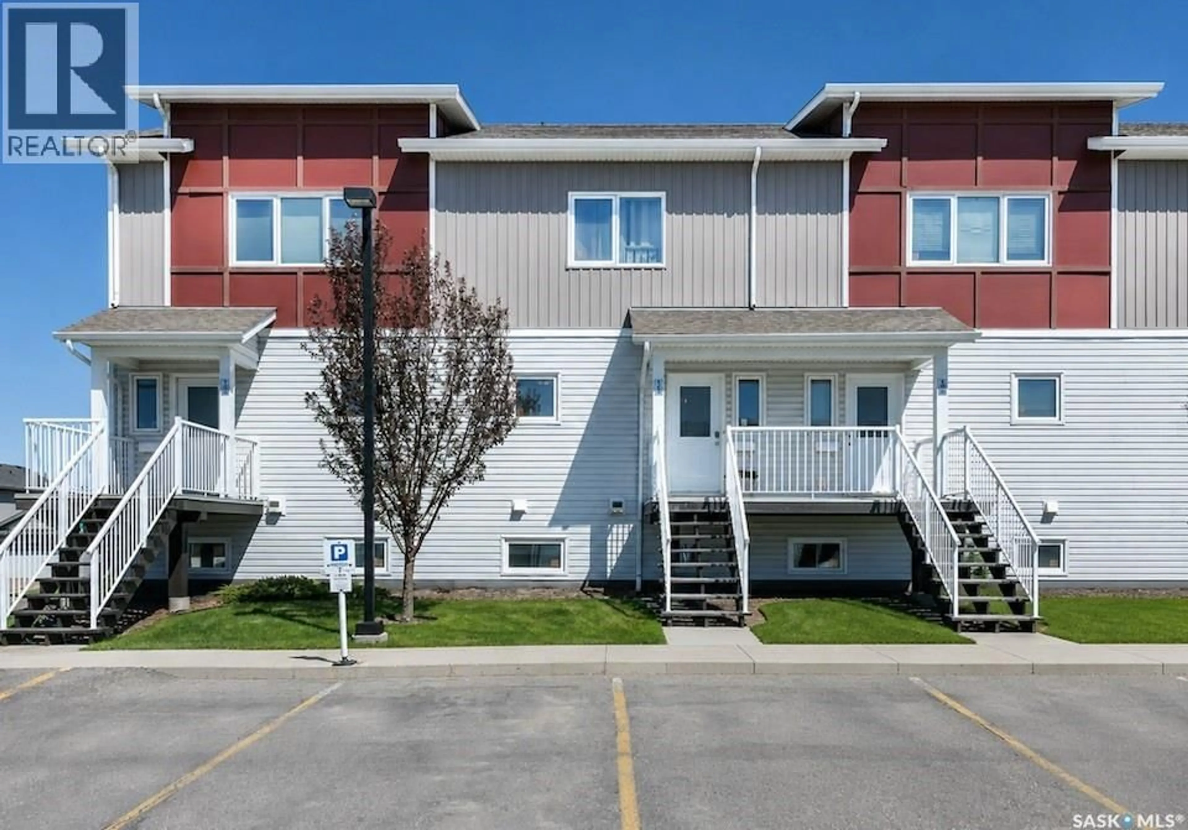 Unknown for 104 225 HASSARD CLOSE, Saskatoon Saskatchewan S7L2W8