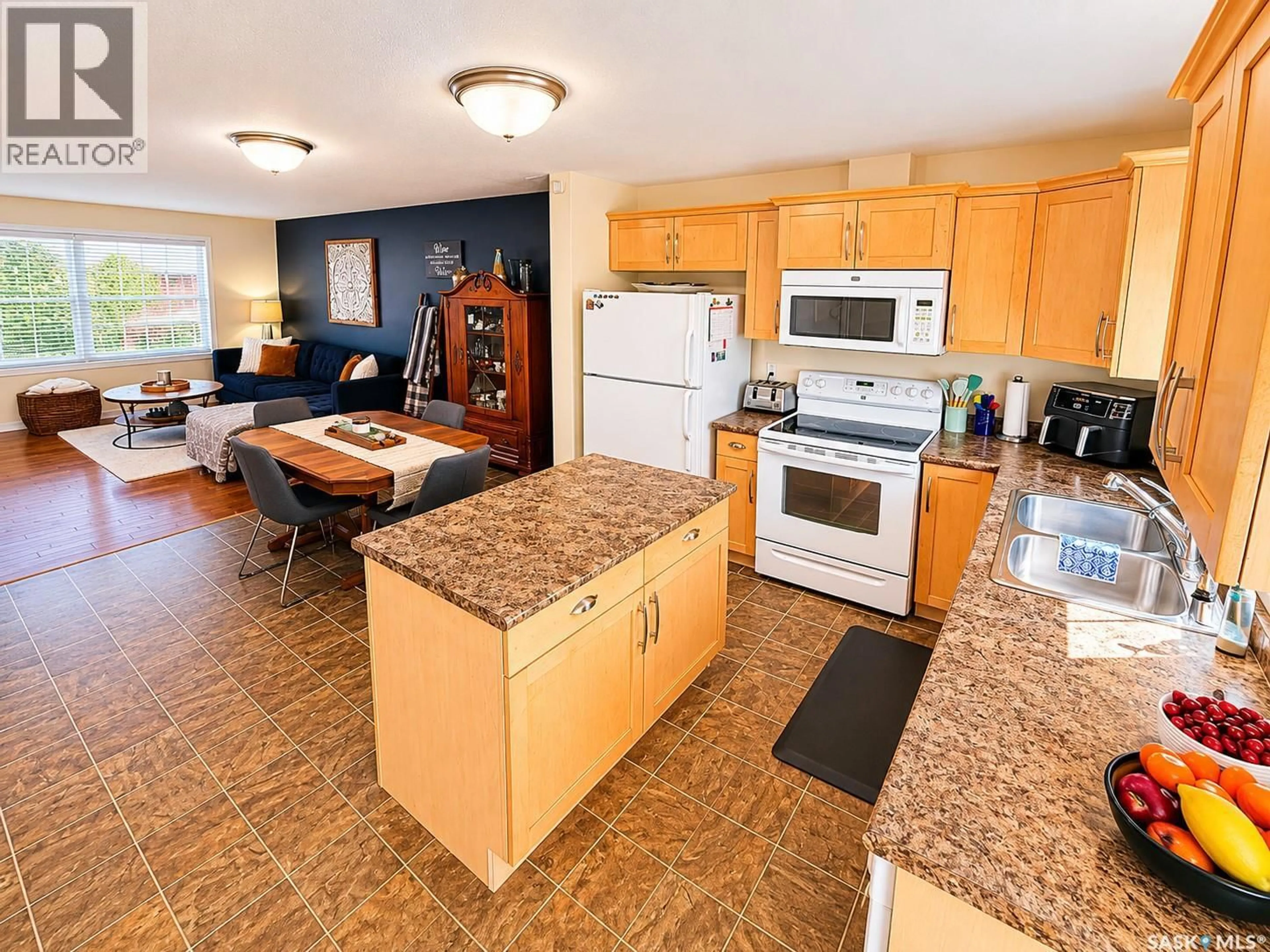 Open concept kitchen, unknown for 107 - 4801 CHILD AVENUE, Regina Saskatchewan S4X0C4