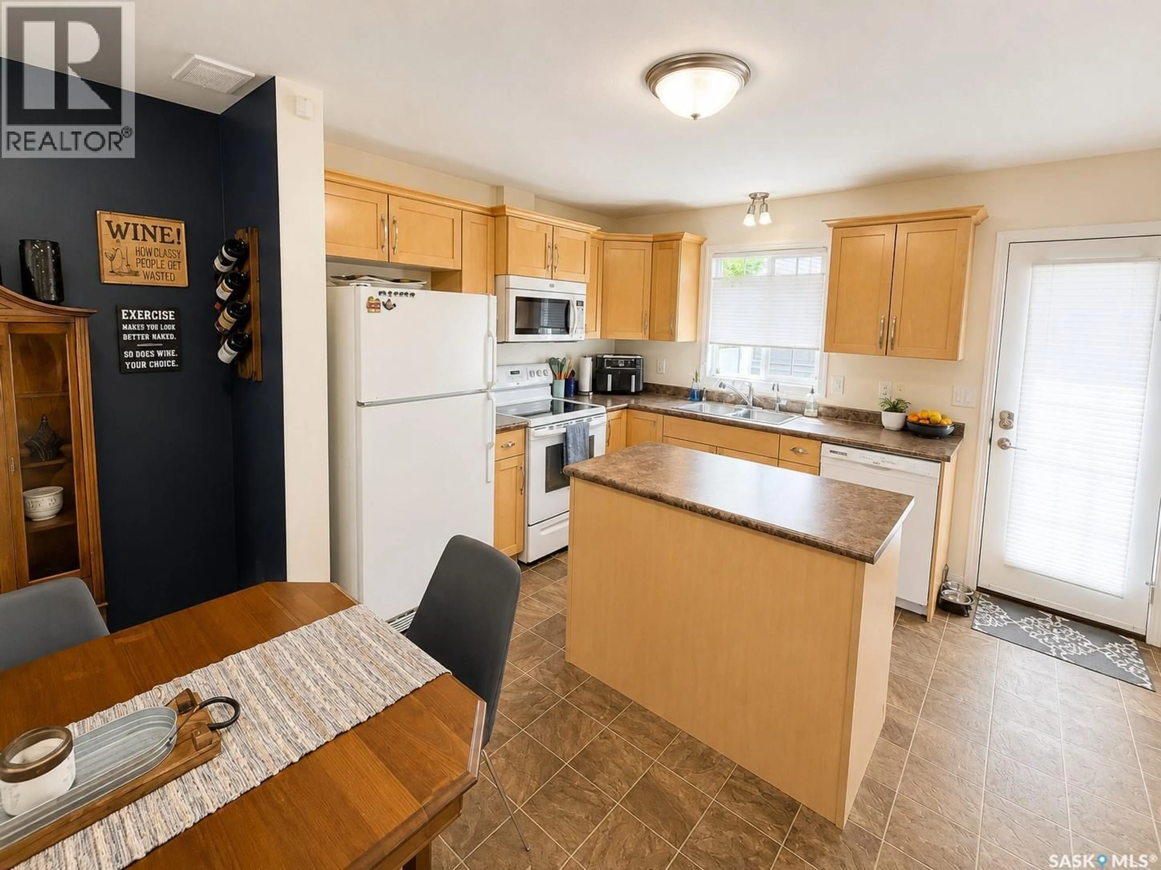 Standard kitchen, unknown for 107 - 4801 CHILD AVENUE, Regina Saskatchewan S4X0C4