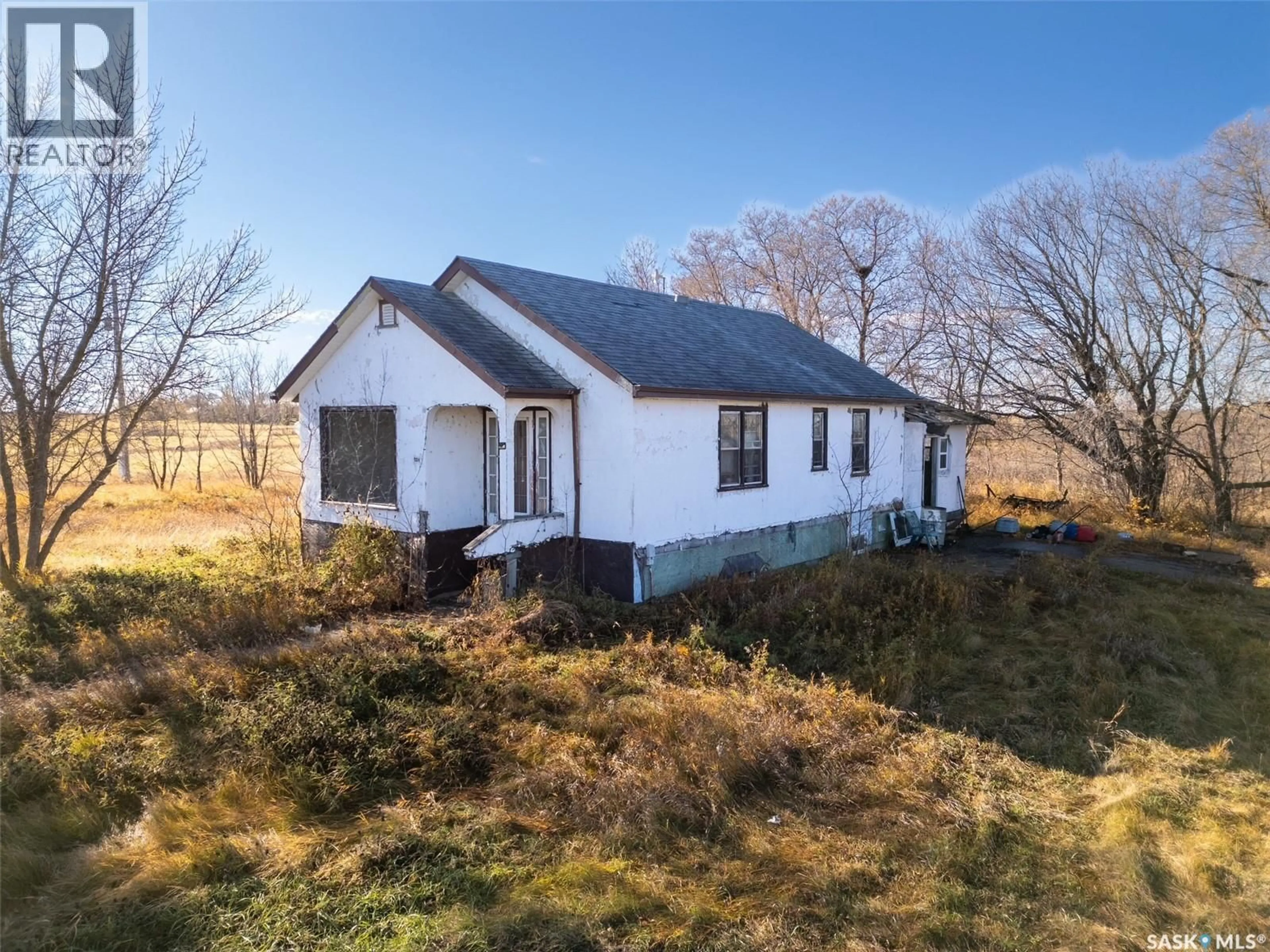 A pic from outside/outdoor area/front of a property/back of a property/a pic from drone, building for FARISH ACREAGE, Prince Albert Rm No. 461 Saskatchewan S6V5S2
