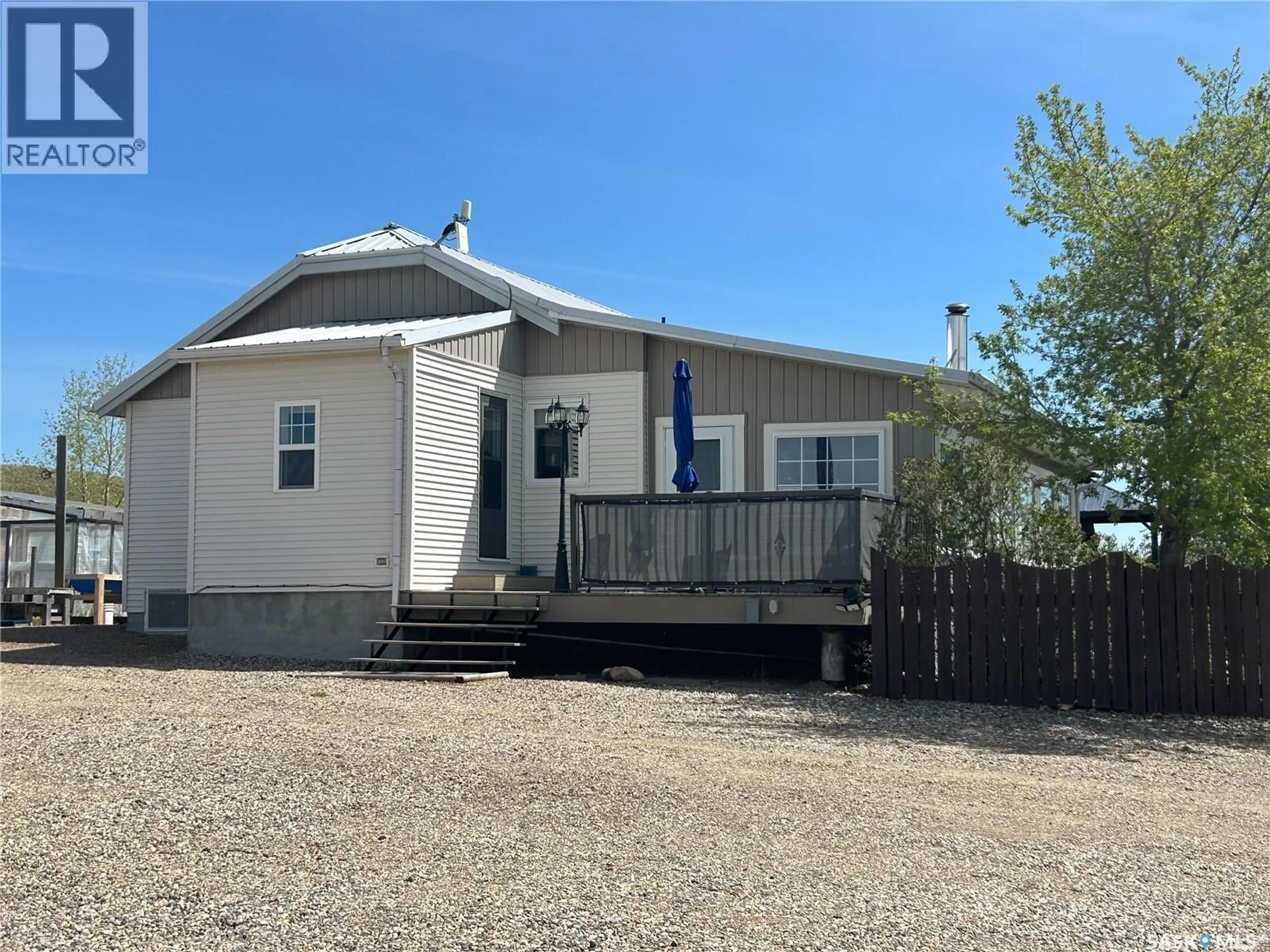 Home with vinyl exterior material, unknown for 18.6 ESTEVAN ACREAGE, Estevan Saskatchewan S4A2A3