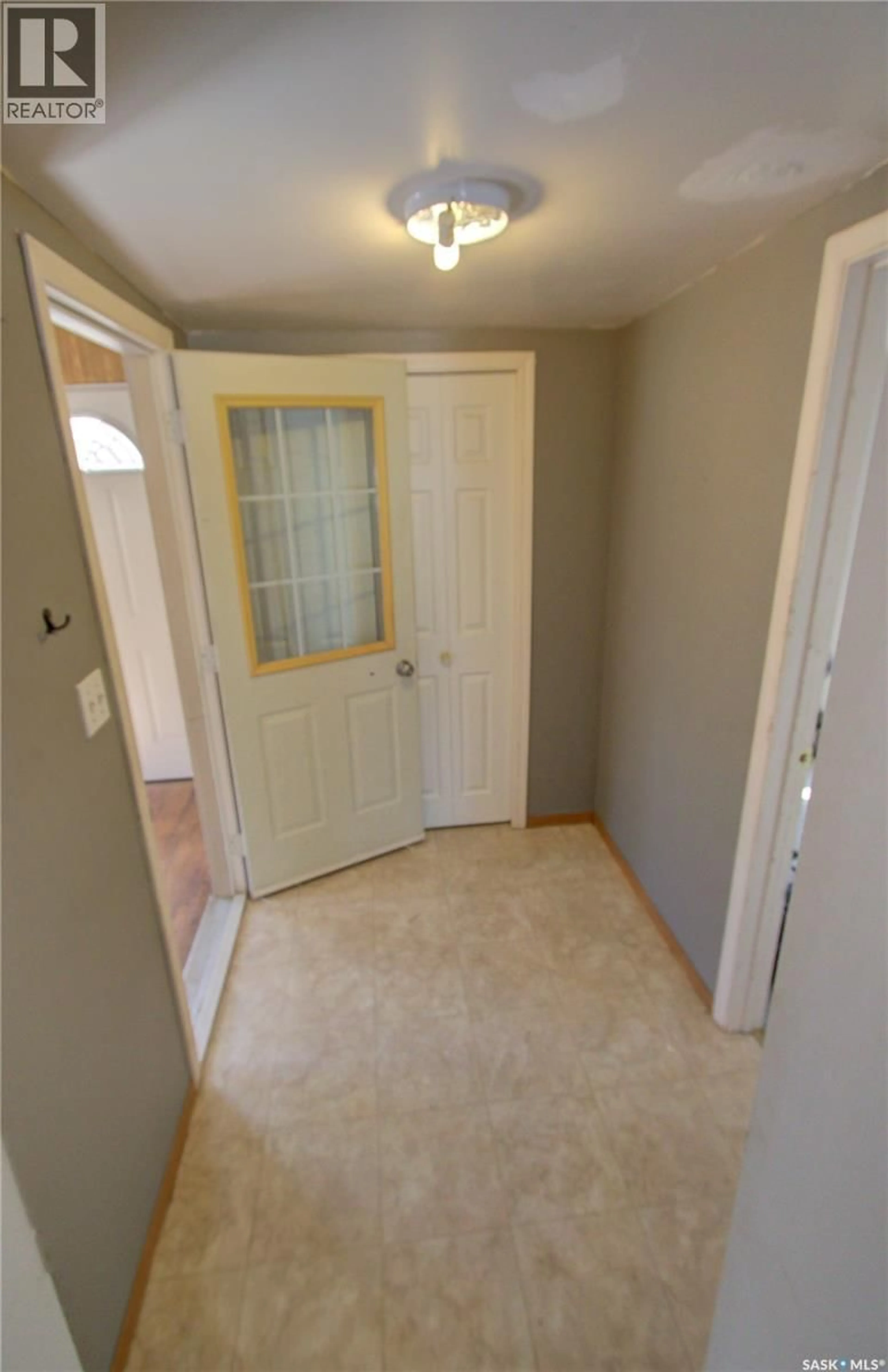 Unknown for 203 5TH AVENUE, Melfort Saskatchewan S0E1A0