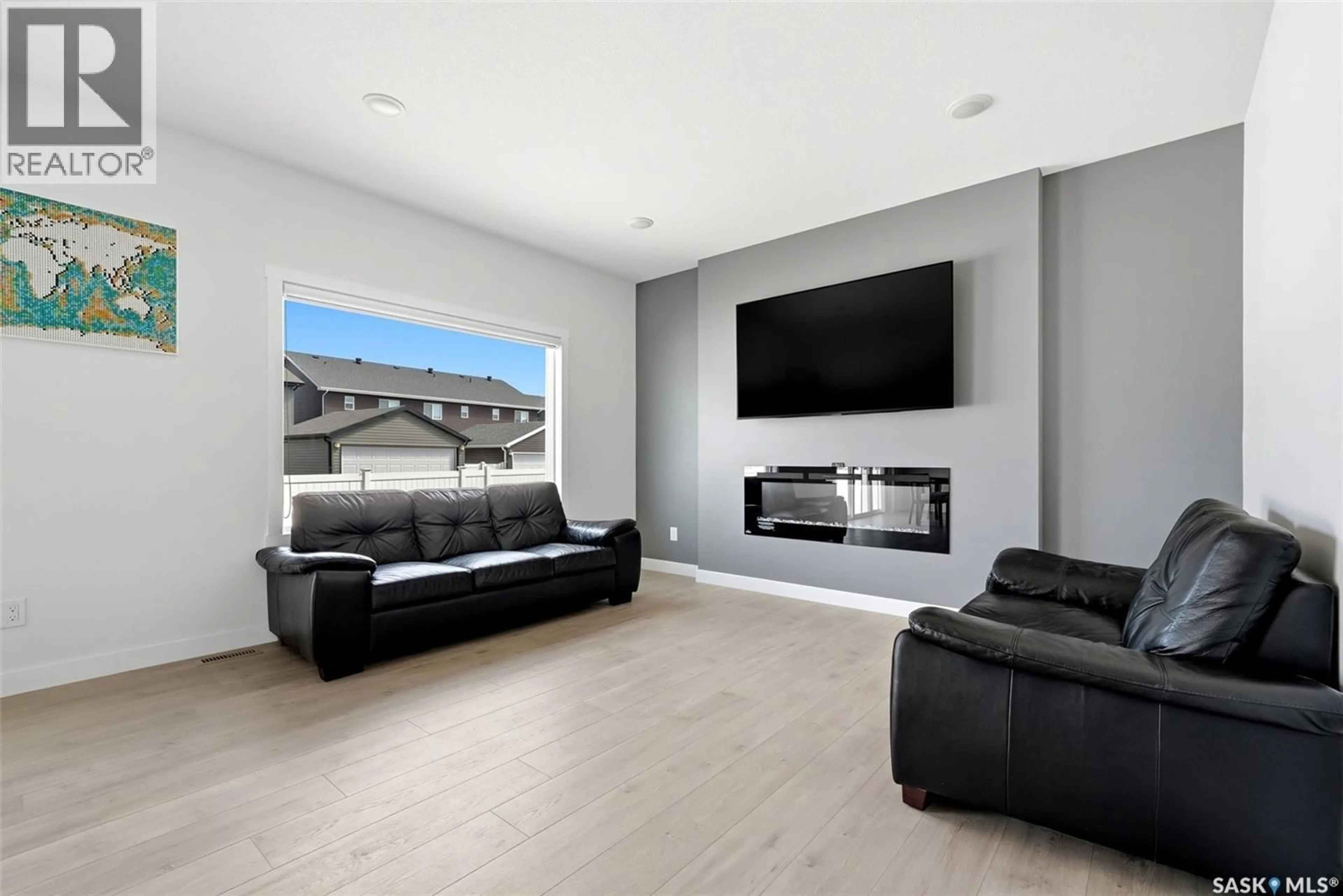 Home theater for 5416 BOYER BAY, Regina Saskatchewan S4V3P2