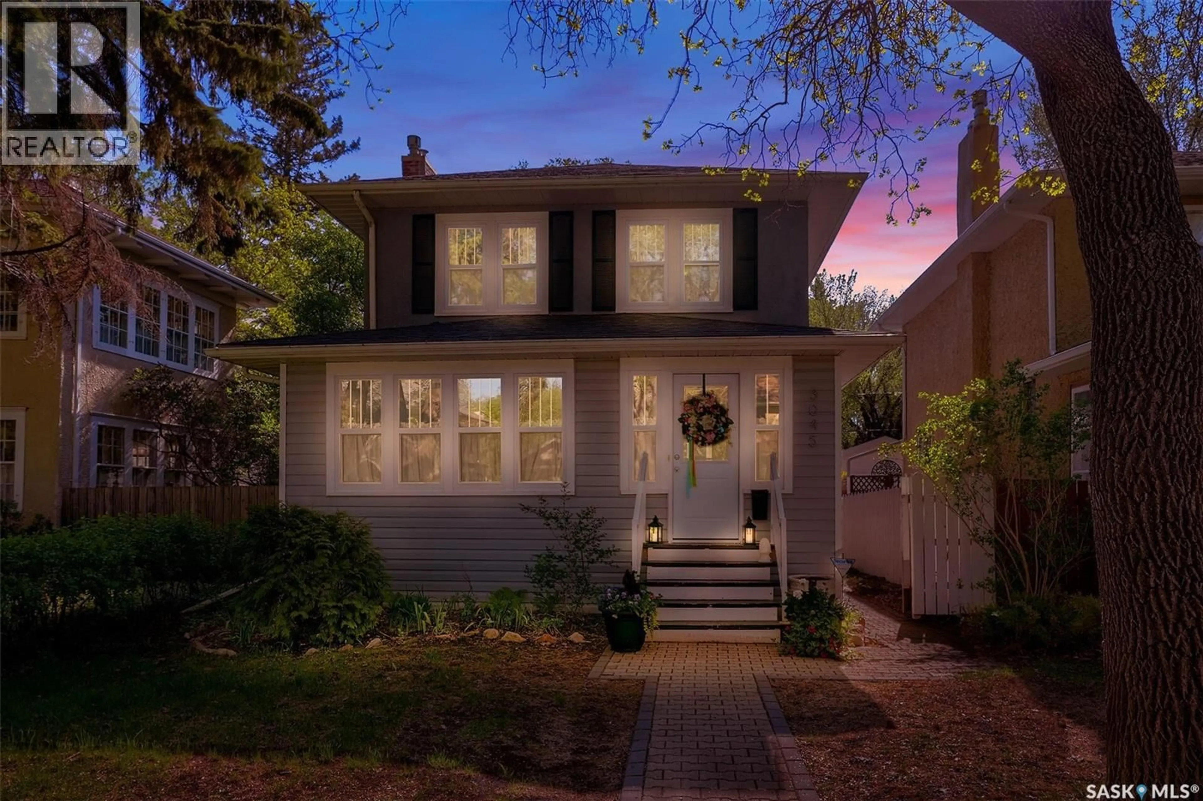 Home with vinyl exterior material, street for 3045 ANGUS STREET, Regina Saskatchewan S4S1P2