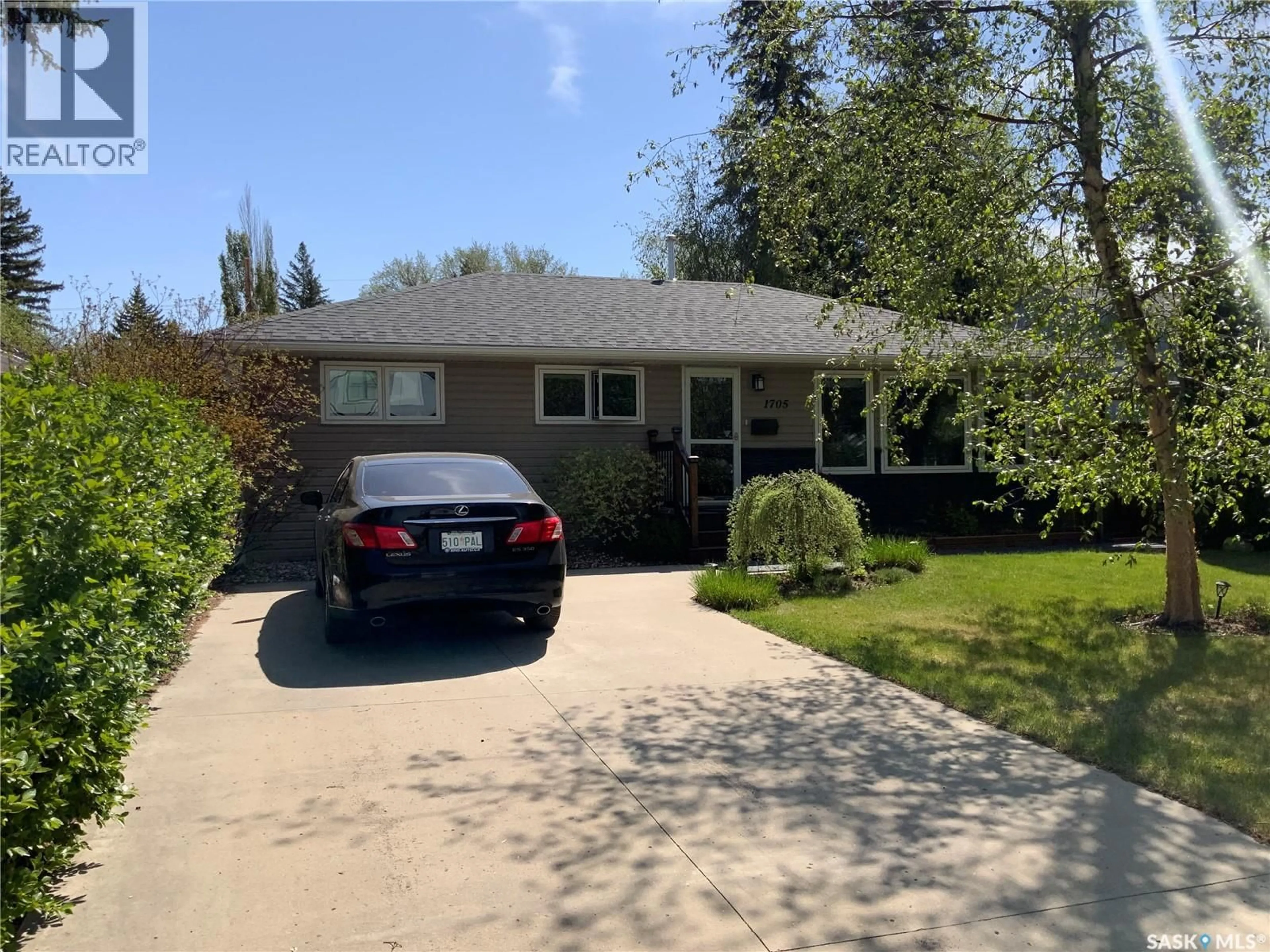 Unknown for S - 1705 WIGGINS AVENUE, Saskatoon Saskatchewan S7H2K1