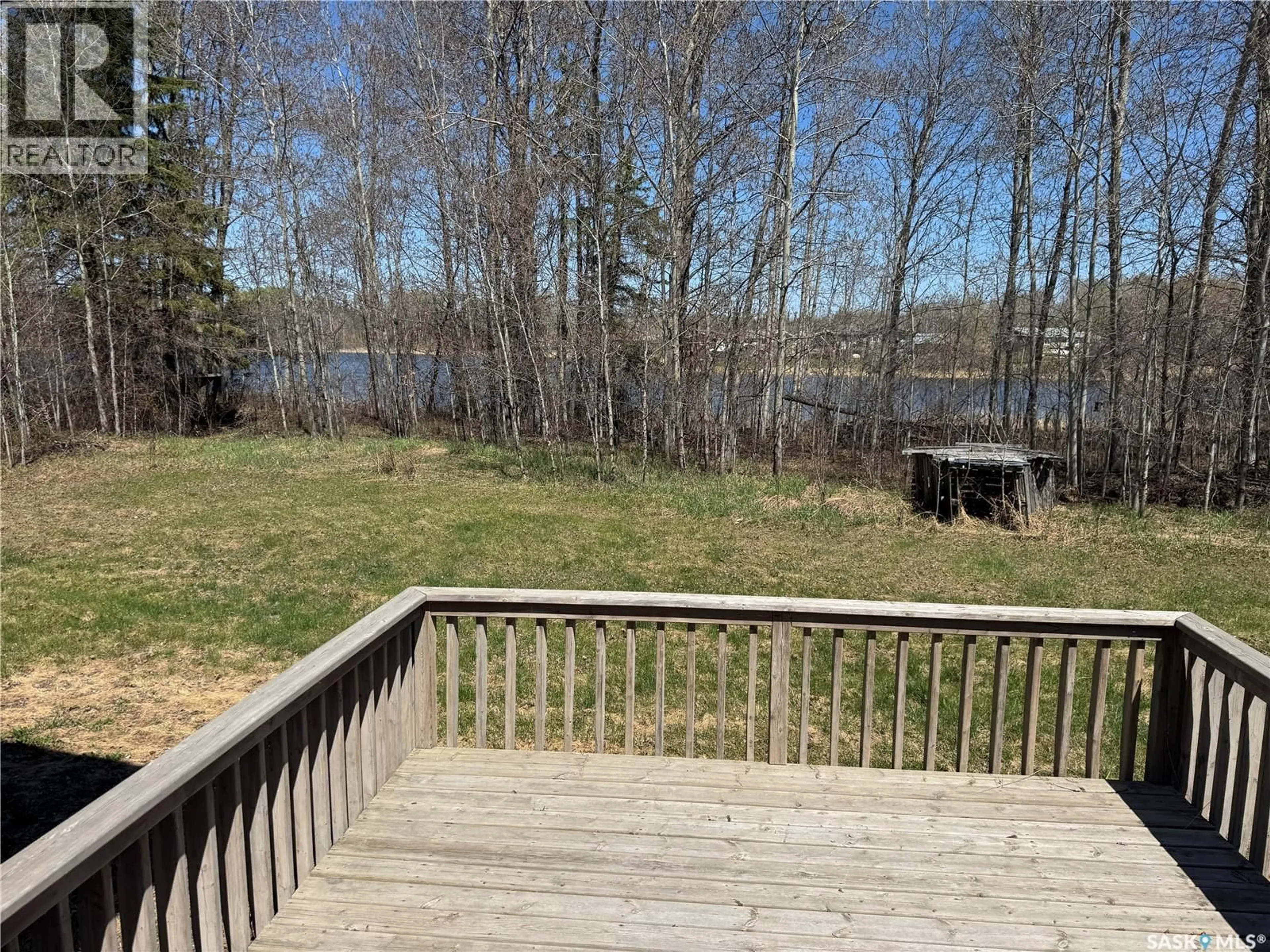 Patio, water/lake/river/ocean view for 185 VICKERS CRESCENT, Air Ronge Saskatchewan S0J3G0