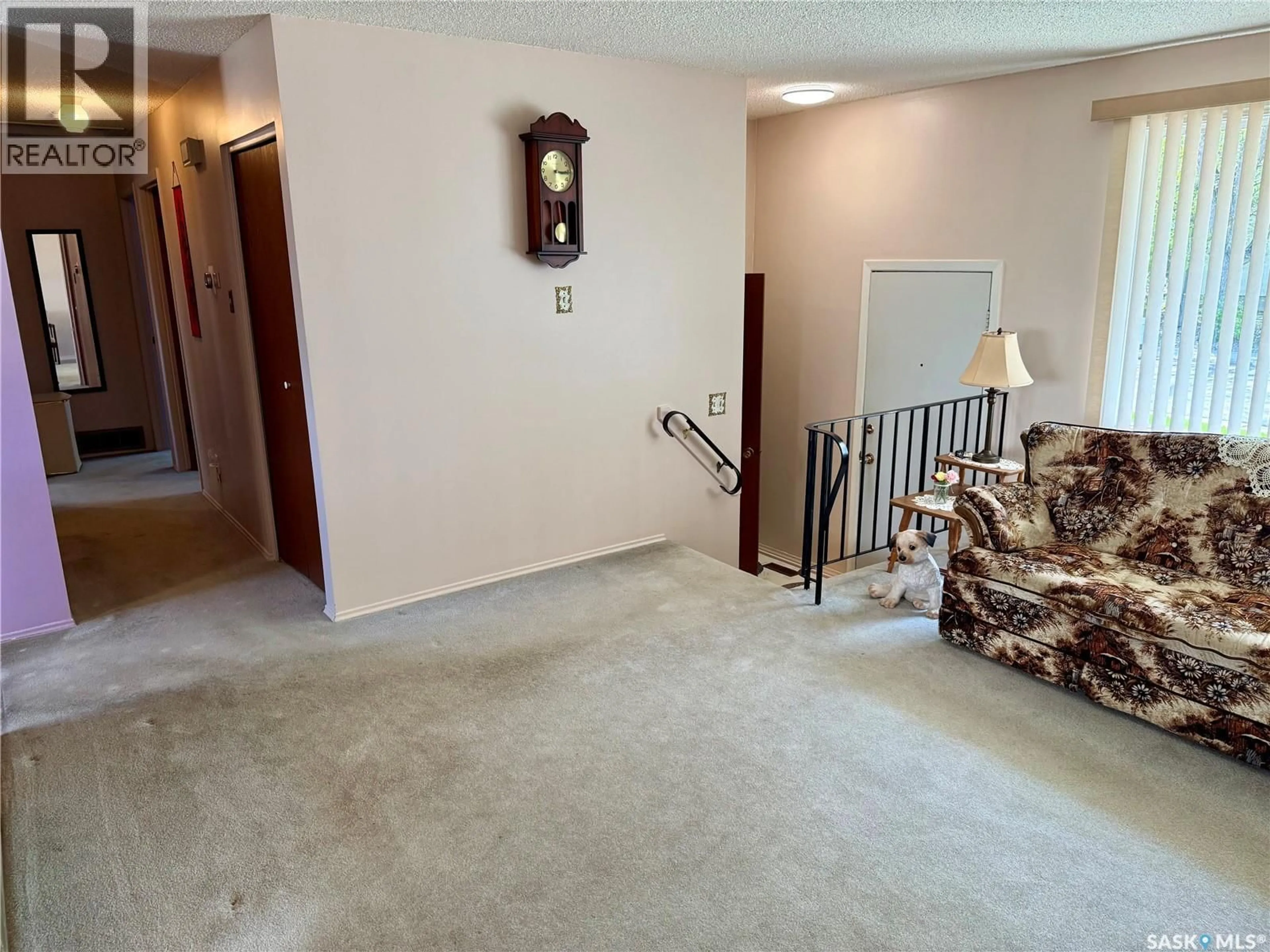Unknown for 70 HATTON CRESCENT, Regina Saskatchewan S4N5K6