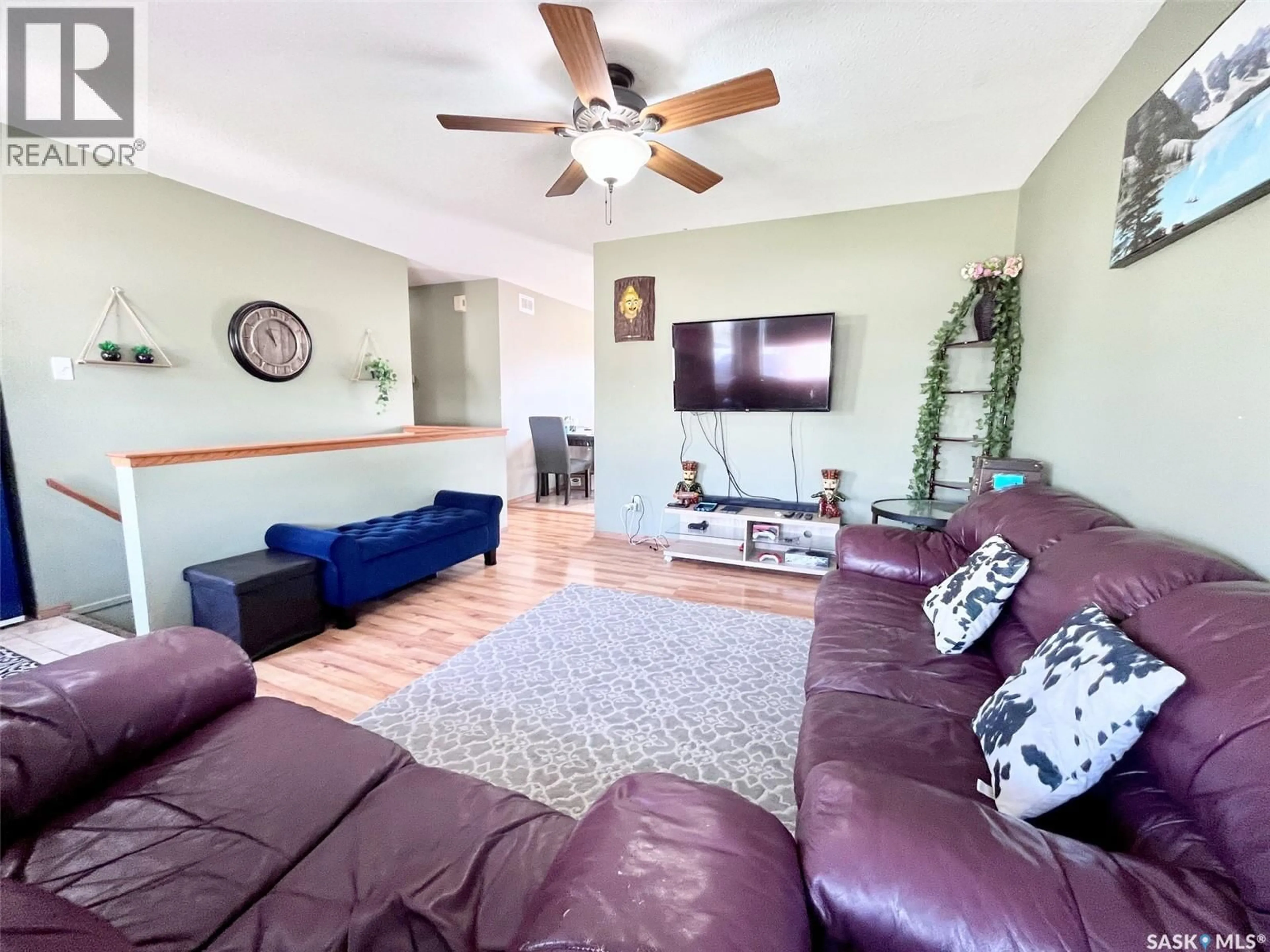 Living room with furniture, unknown for 3150 3RD AVENUE, Prince Albert Saskatchewan S6V8E7