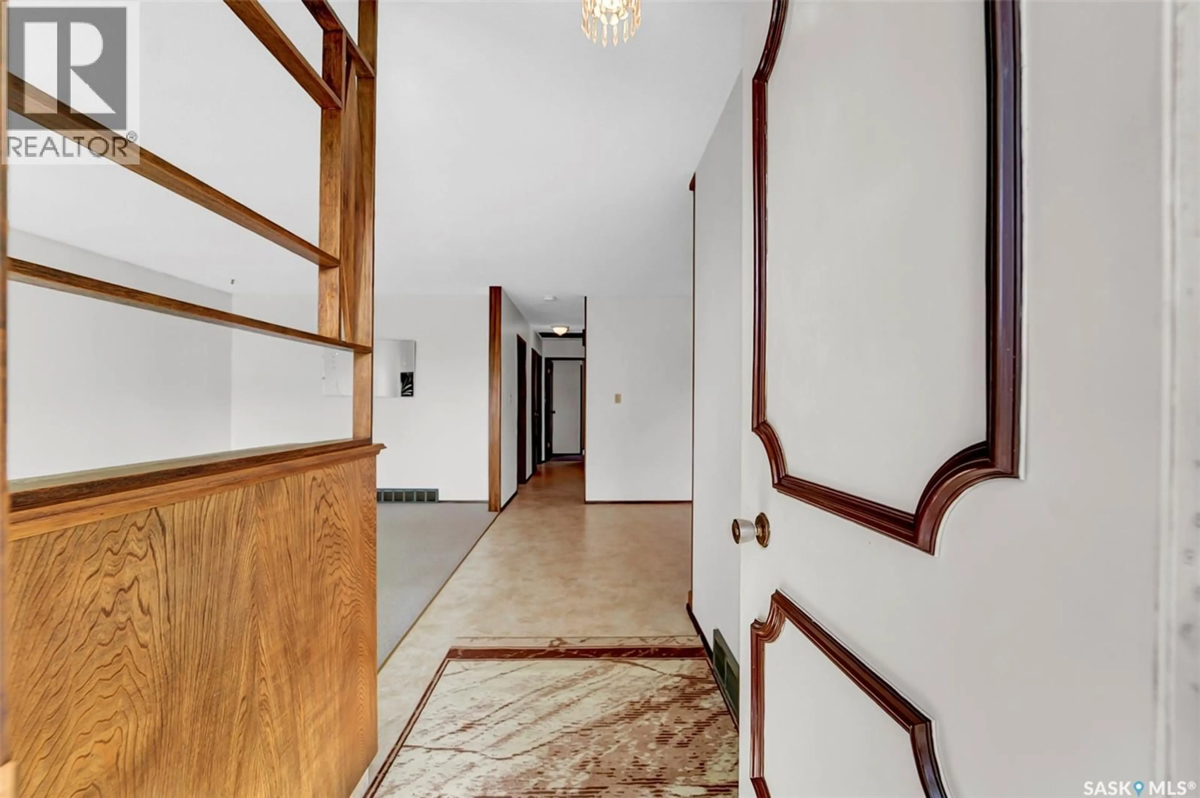 Indoor foyer for 107 3RD AVENUE, Blaine Lake Saskatchewan S0J0J0