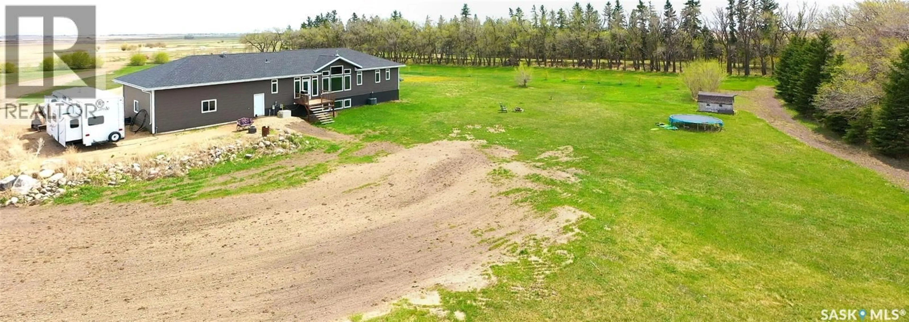 A pic from outside/outdoor area/front of a property/back of a property/a pic from drone, water/lake/river/ocean view for 161 GAINSBOROUGH ACREAGE, Argyle Rm No. 1 Saskatchewan S0C0Z0