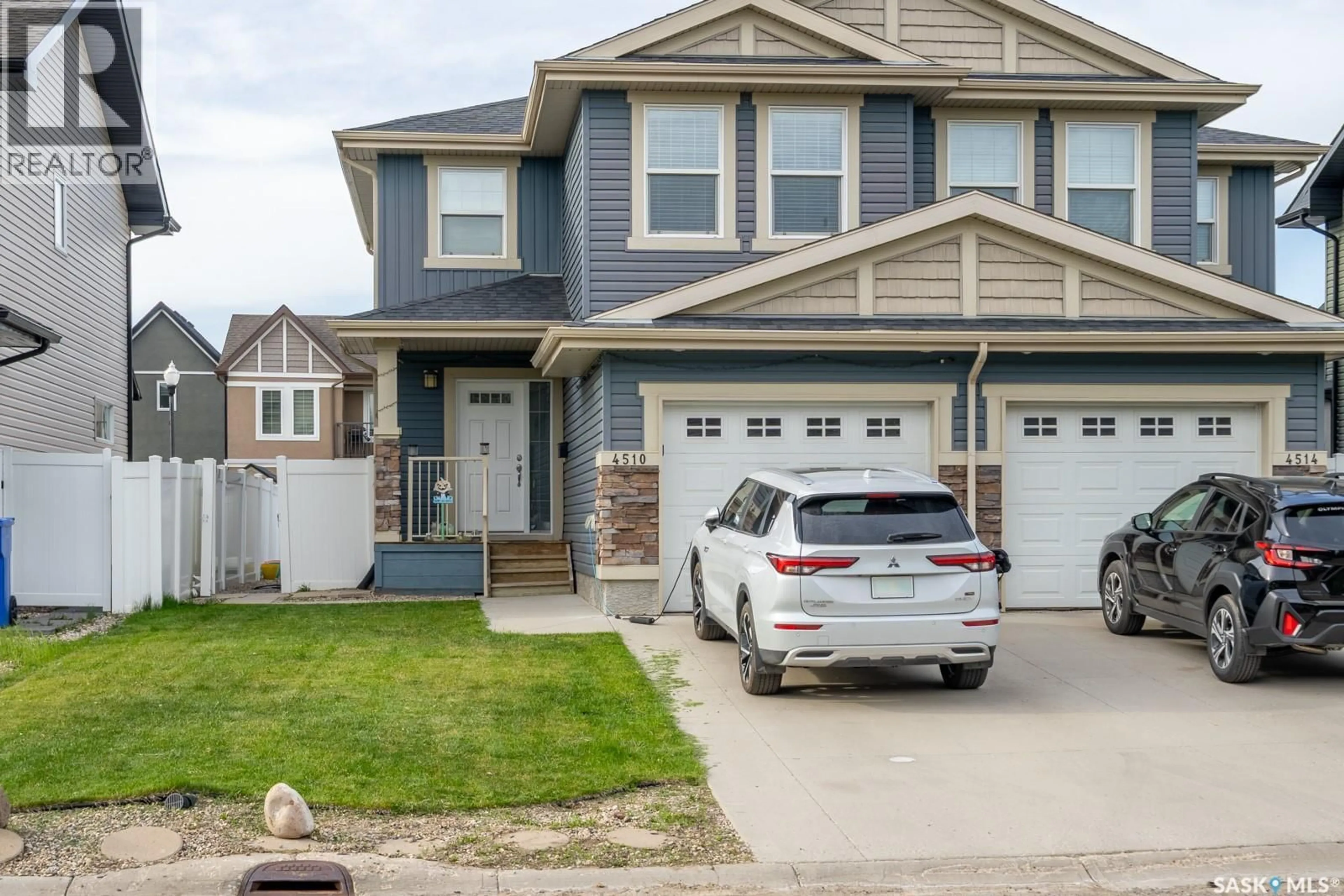 Home with vinyl exterior material, street for 4510 GREEN LANE, Regina Saskatchewan S4V3H5